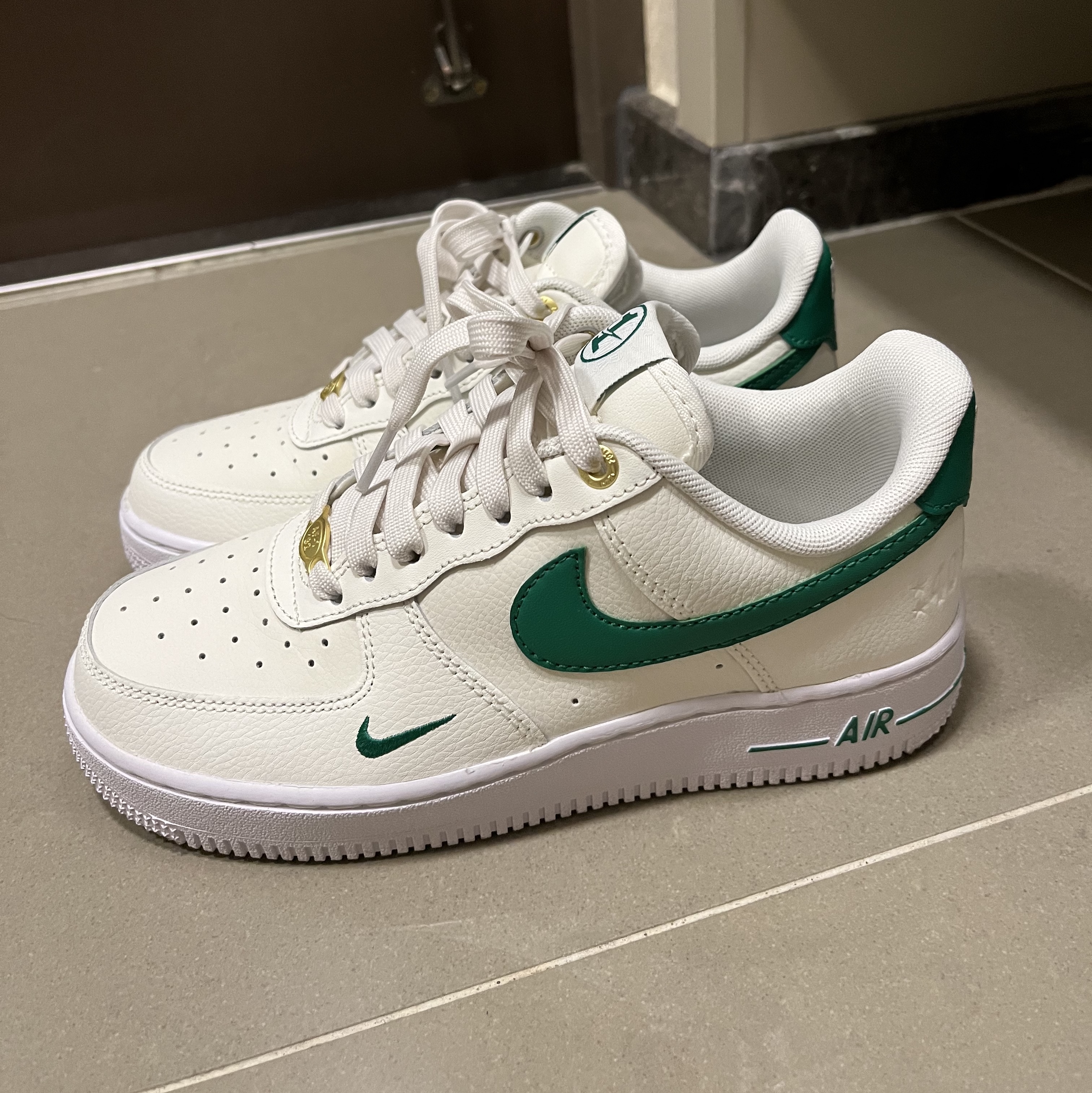 (W) Nike Air Force 1 '07 SE 40th Anniversary Join Forces Sail Malachite 착용 스타일