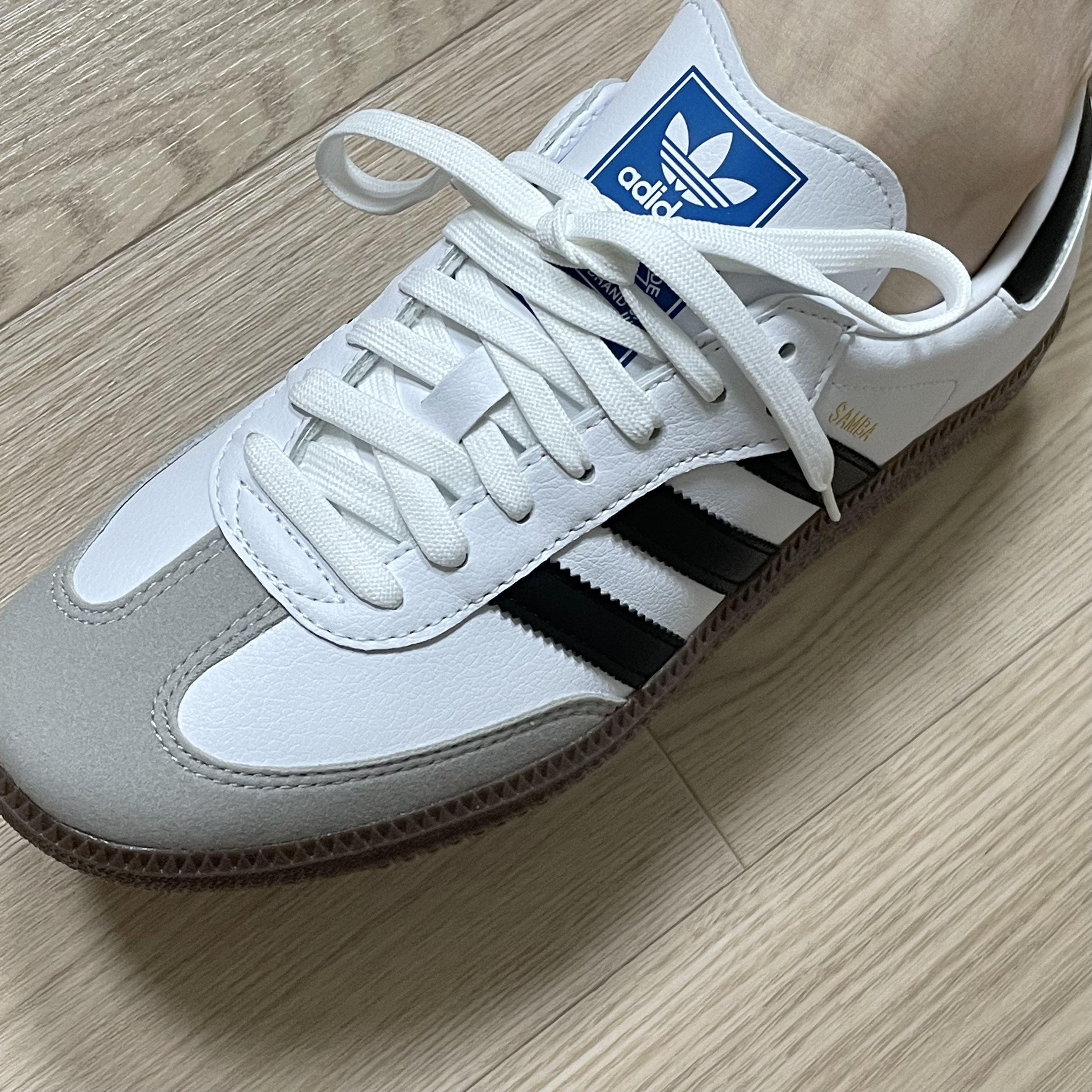 Adidas Samba Vegan White Black 착용 스타일