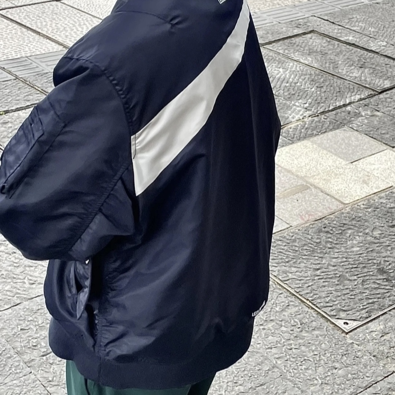 Nike NSW Therma-Fit Big Swoosh Reversible Bomber Jacket Thunder Blue - Asia 착용 스타일 - 2