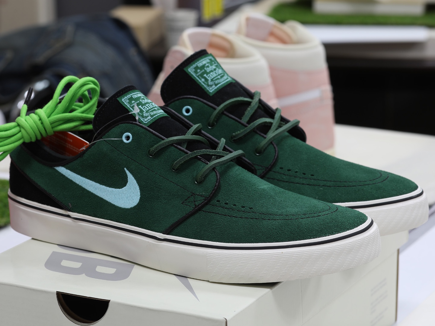 Nike SB Zoom Stefan Janoski OG+ Gorge Green 착용 스타일