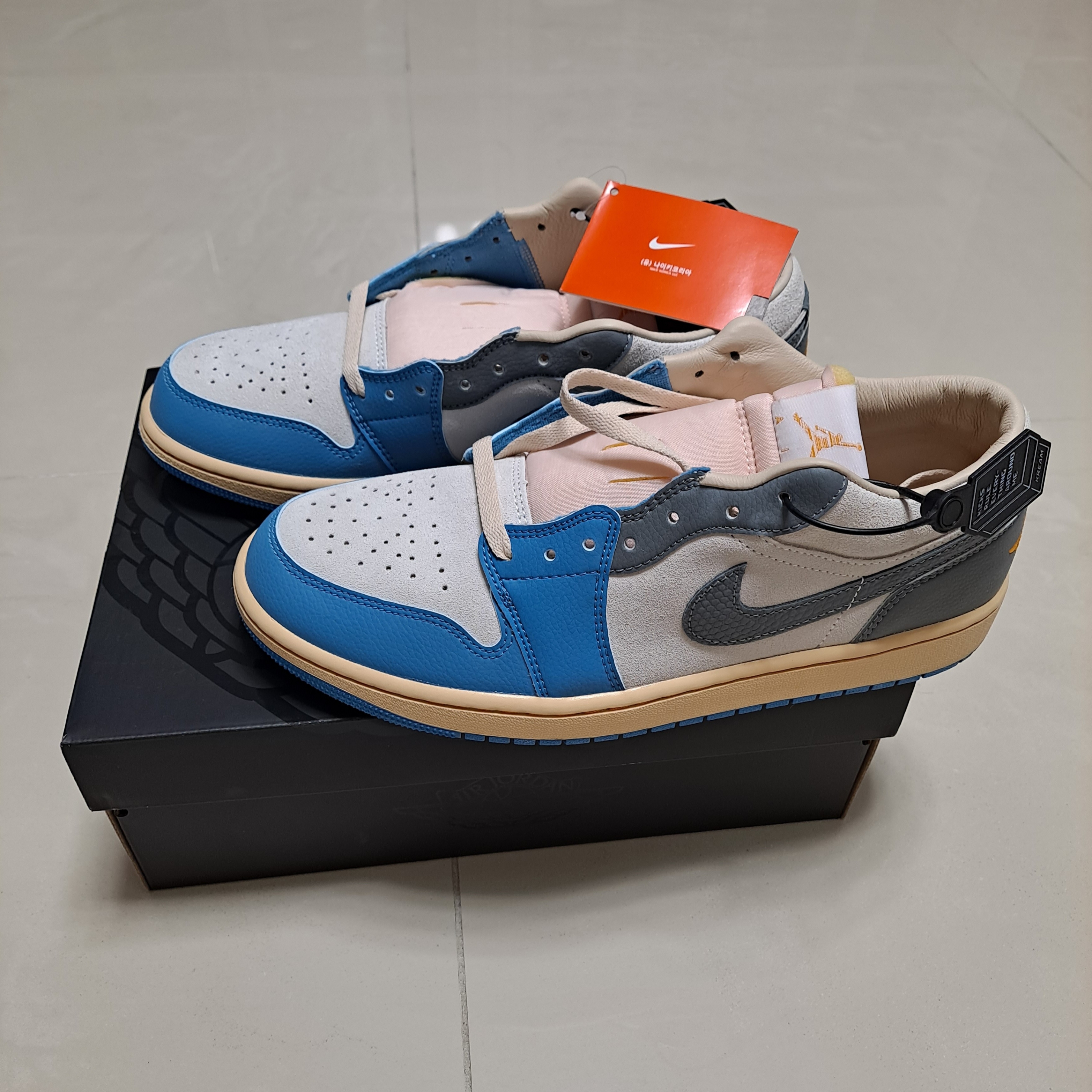 Jordan 1 Low SE Tokyo 96 착용 스타일 - 1