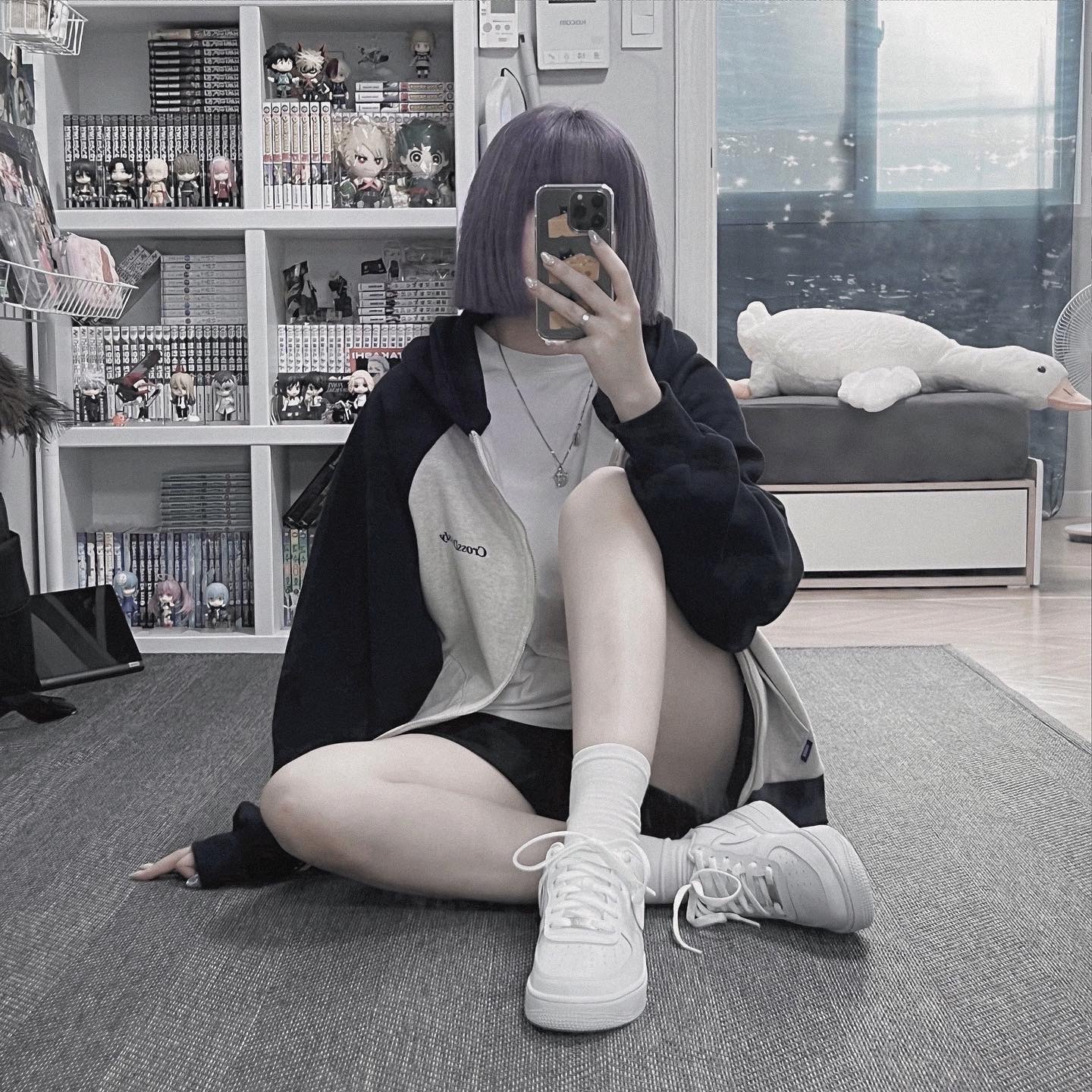 (GS) Nike Air Force 1 LE White 착용 스타일 - 1