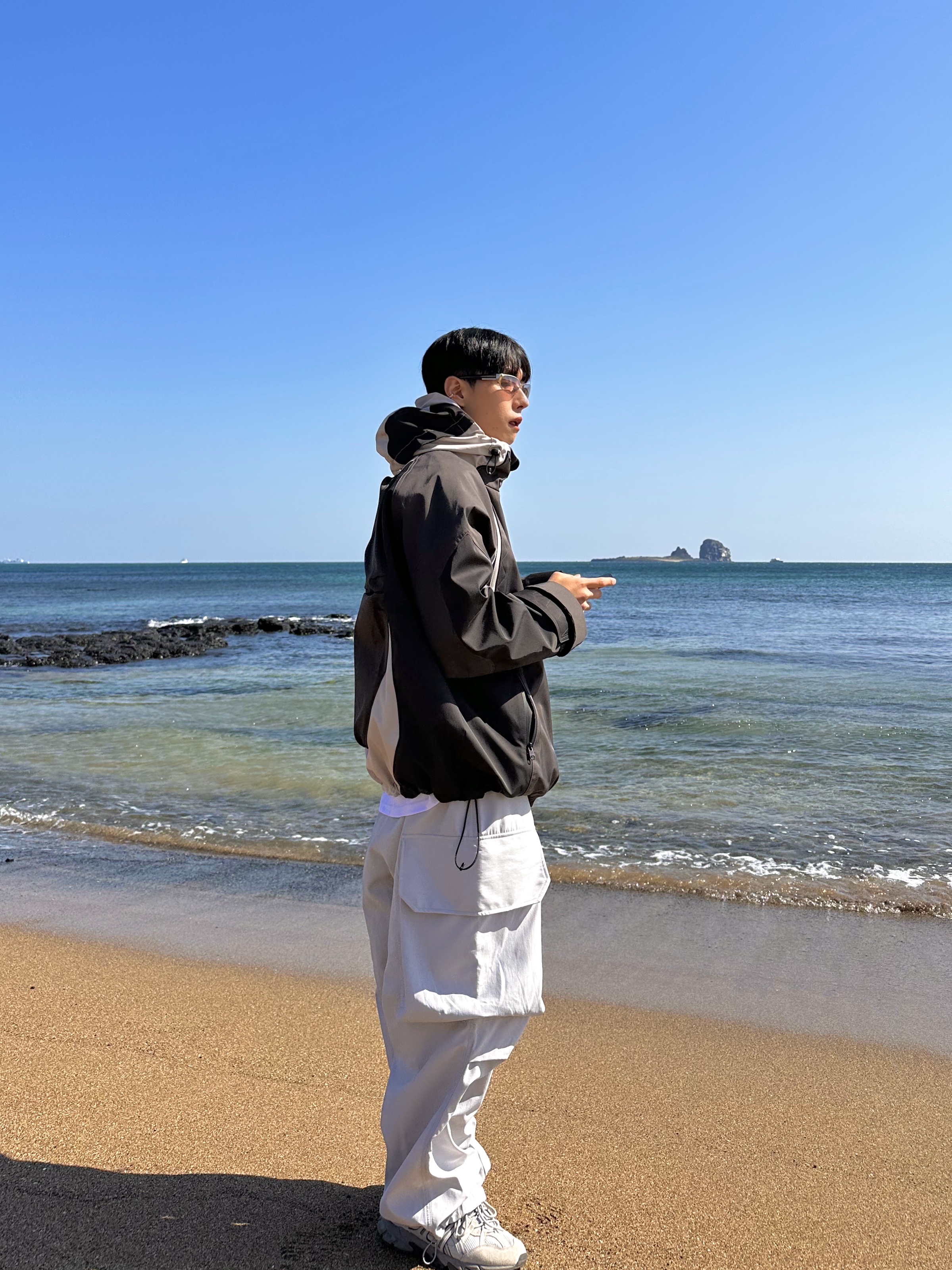 Undermycar Kame Multi Zip Turtle Shell Parka Driftwood - 22FW, Asics Gel-Sonoma 15-50 Oyster Grey 착용 스타일 - 2