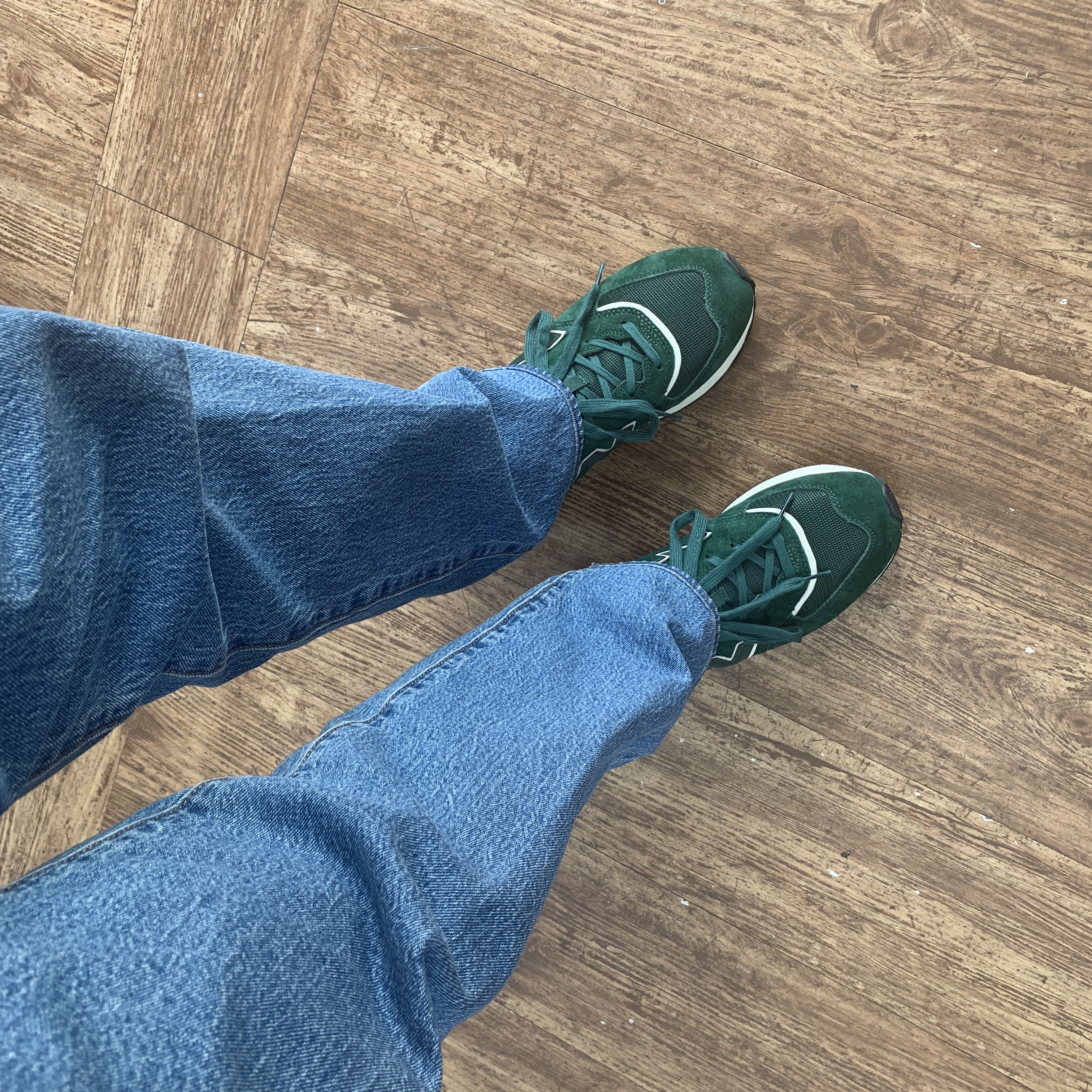 New Balance 574 Legacy Green 착용 스타일