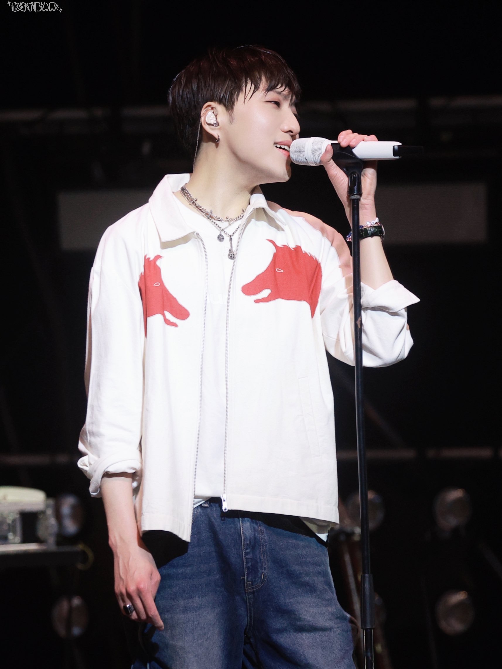 Scudo Vintage Compass Point Necklace, Scudo Vintage Cross Necklace Extra Bold 착용 스타일 - 2