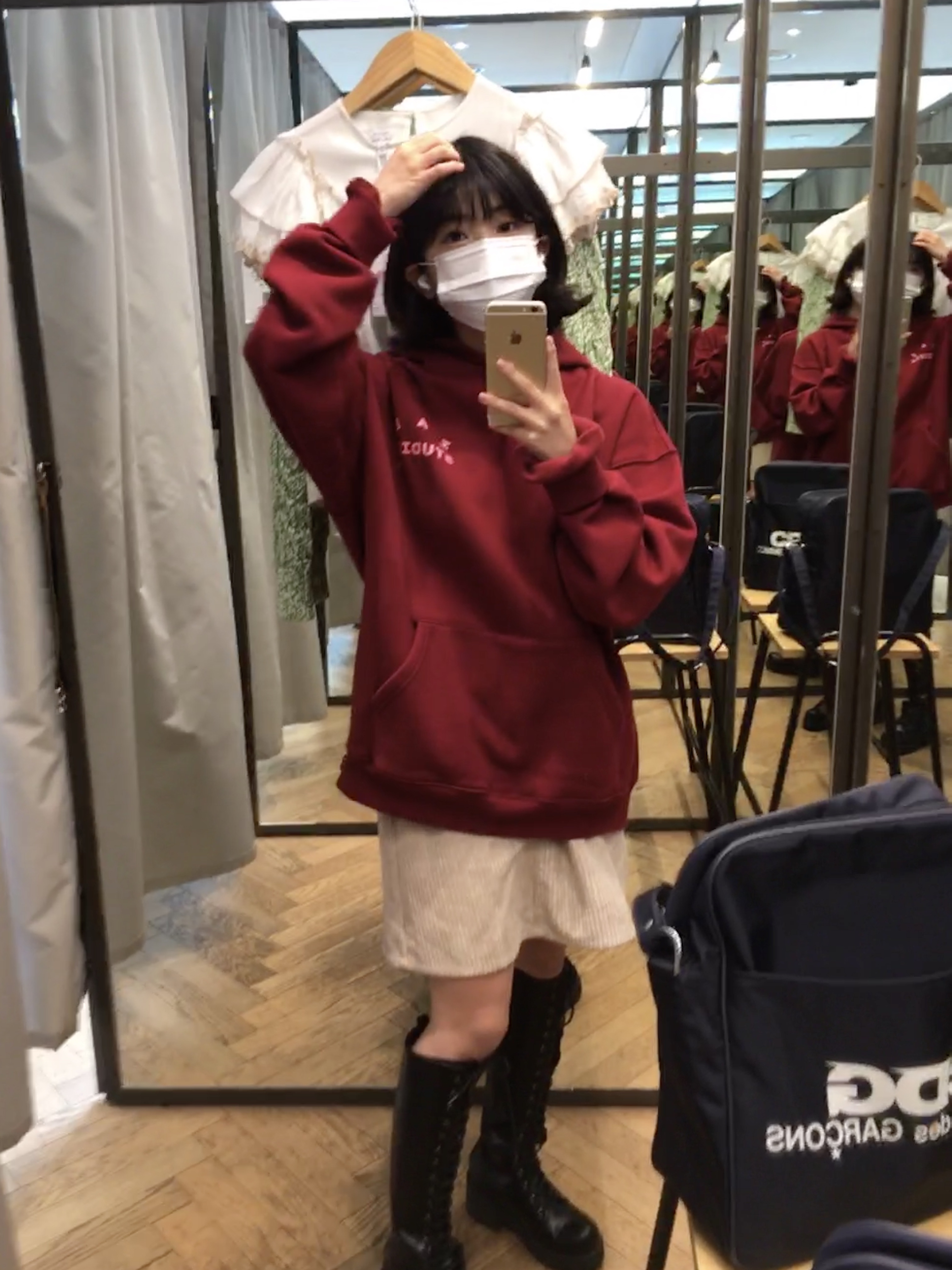 IAB Studio Hoodie Raspberry 착용 스타일 - 2