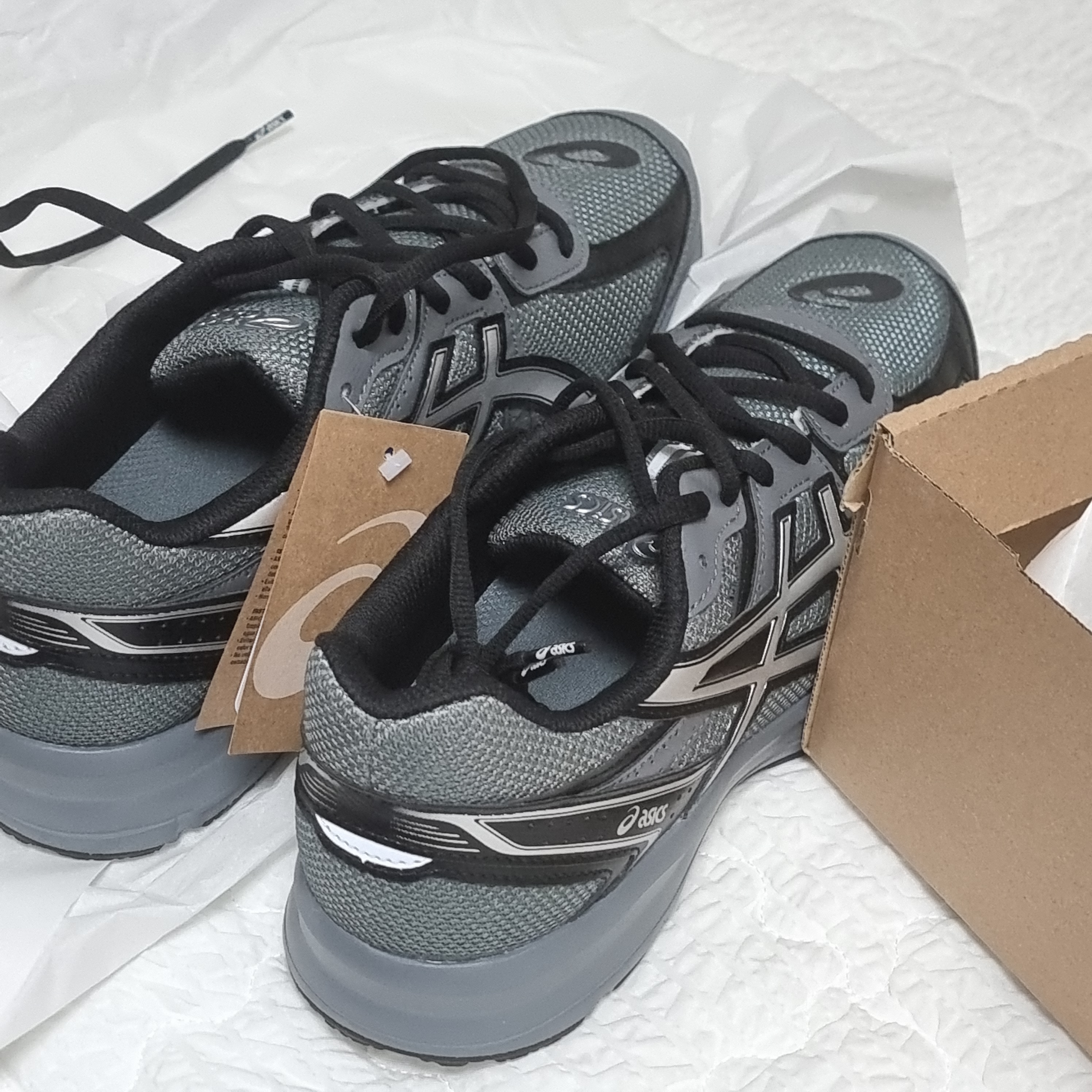 Asics Jog 100 S Steel Grey - 2E Wide 착용 스타일