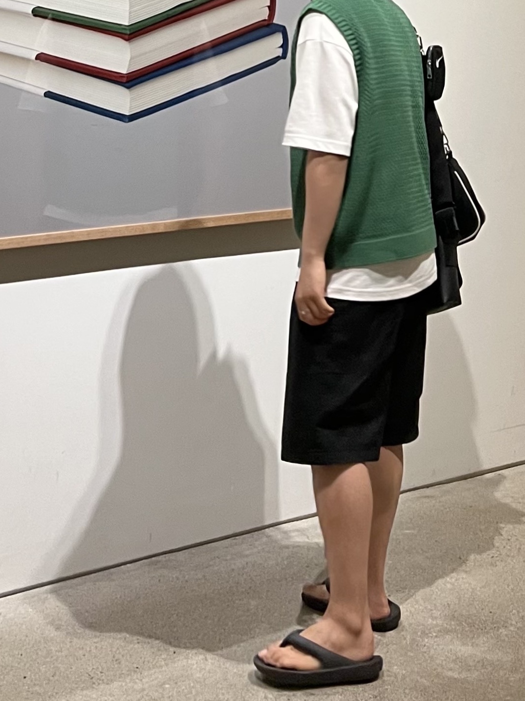 뉴발란스 x 토앤토 플립플랍 블랙 착용 스타일