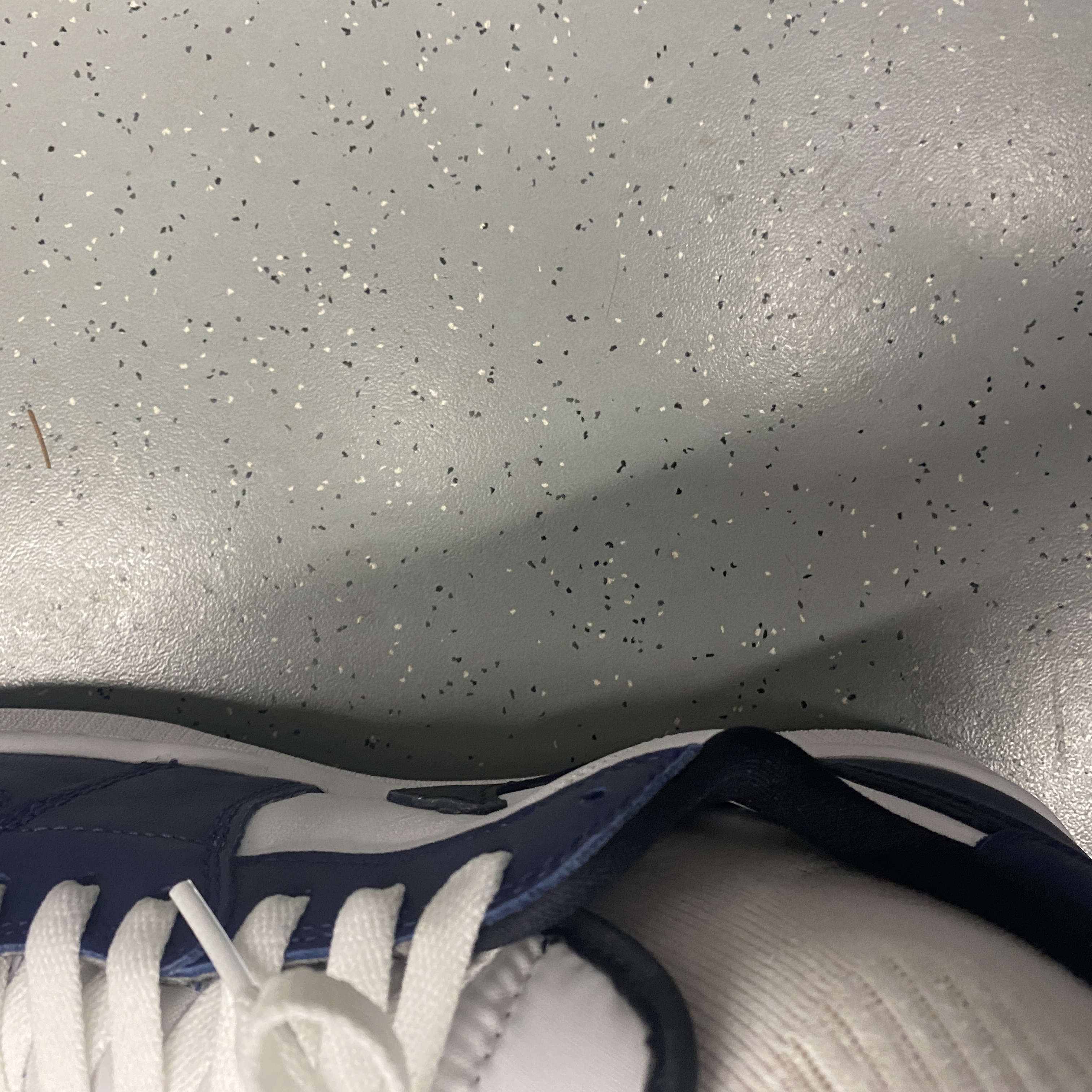 Jordan 1 Low Golf Midnight Navy 착용 스타일