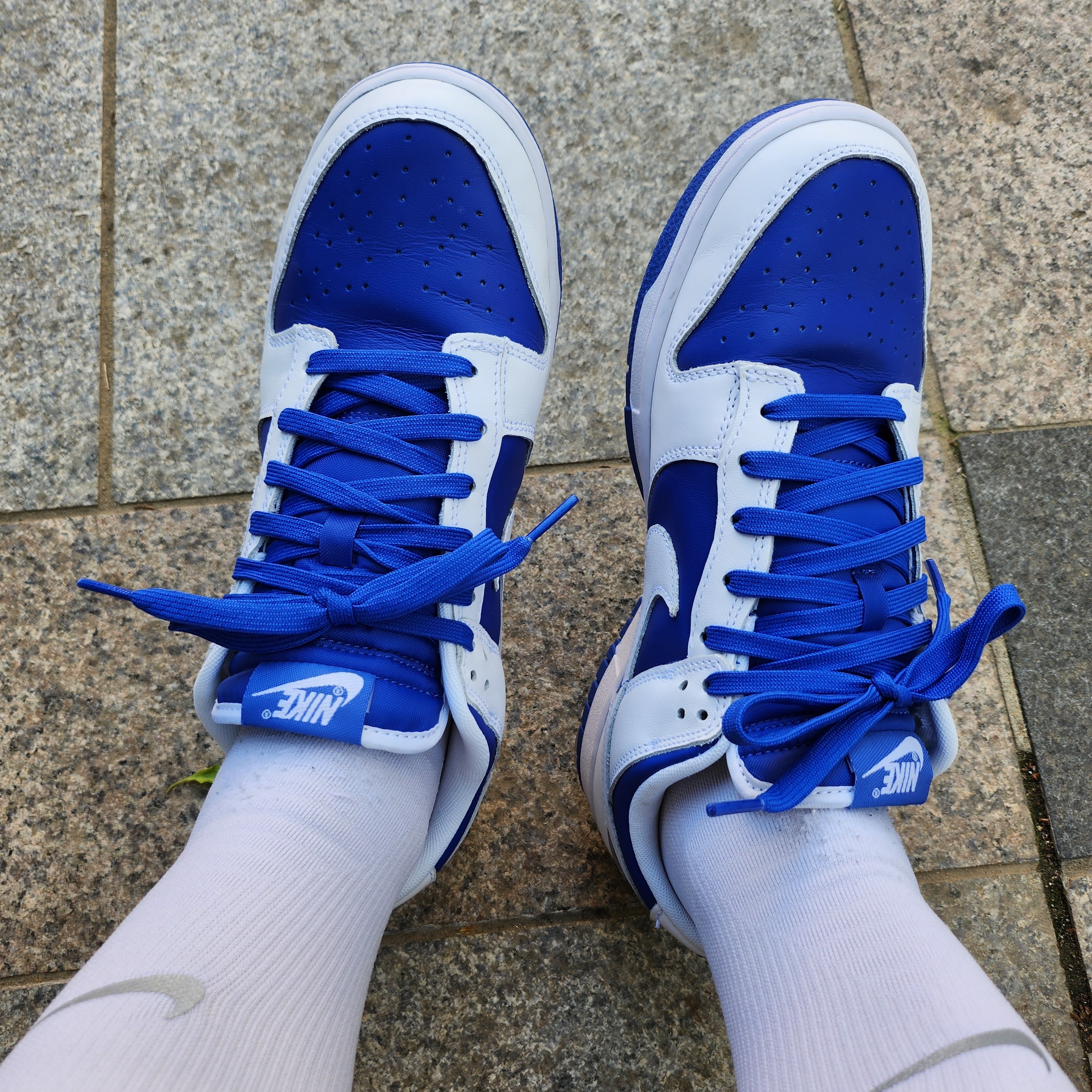 Nike Dunk Low Retro Racer Blue and White 착용 스타일 - 2