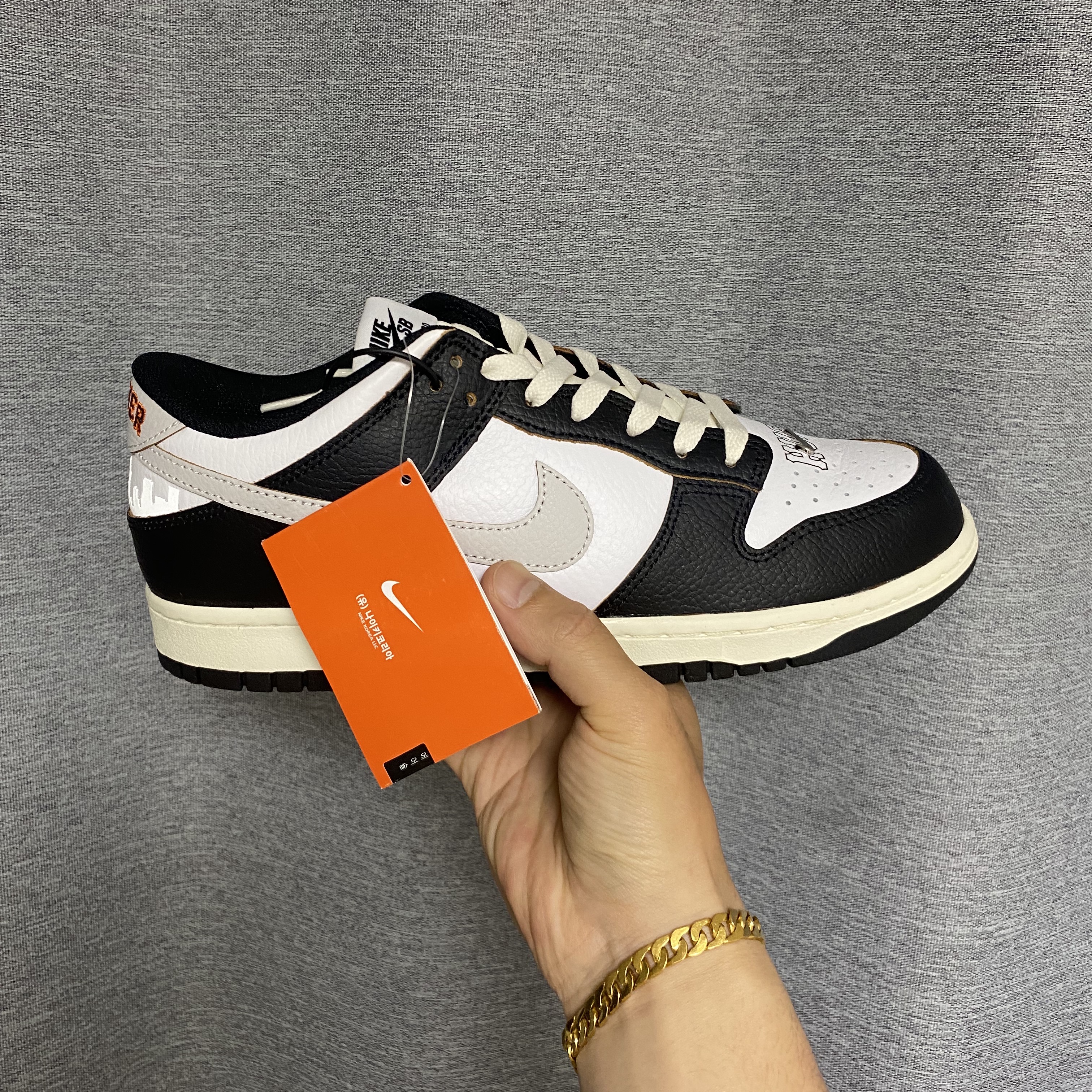 Nike x HUF SB Dunk Low San Francisco 착용 스타일 - 2