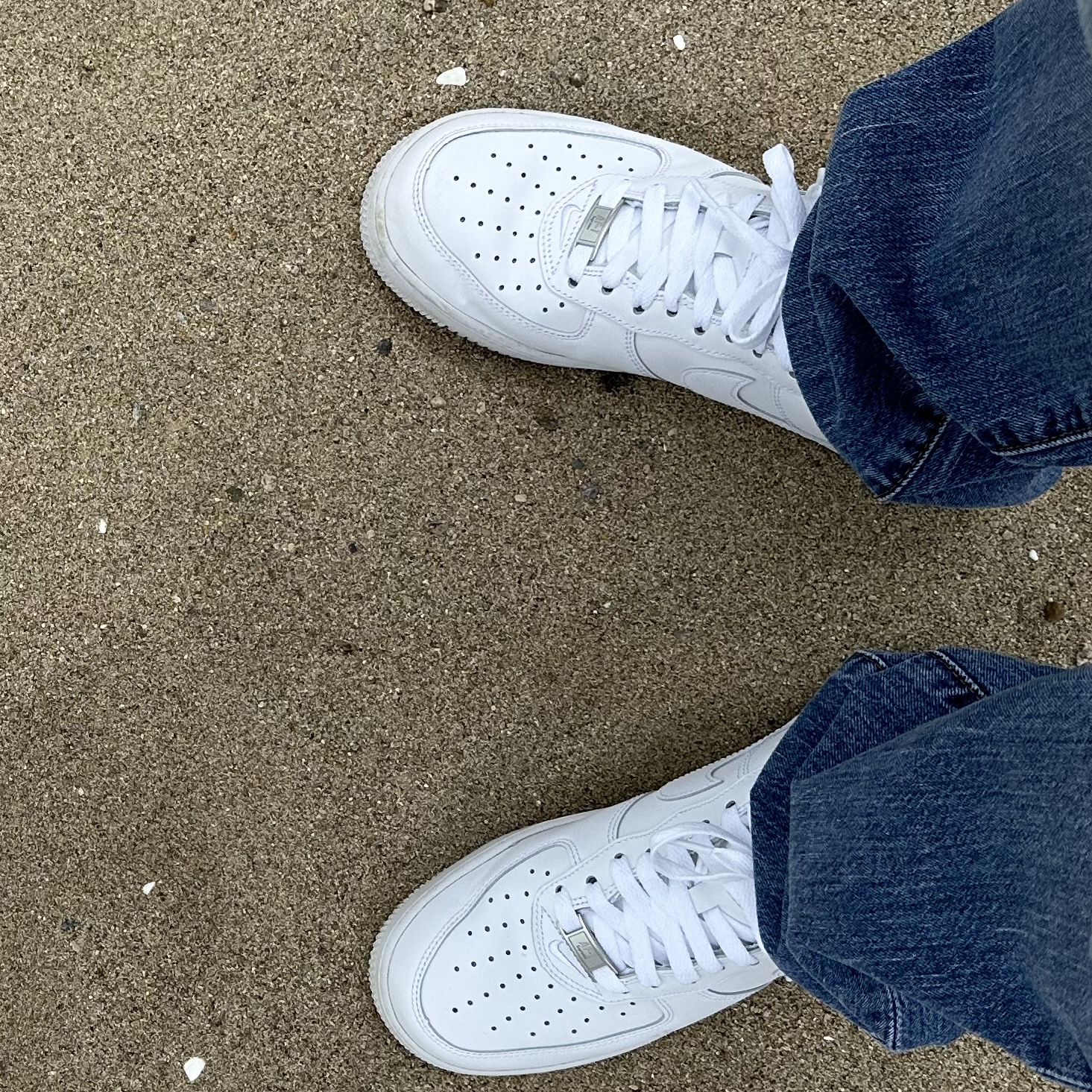 Nike x Supreme Air Force 1 Low White 착용 스타일 - 1
