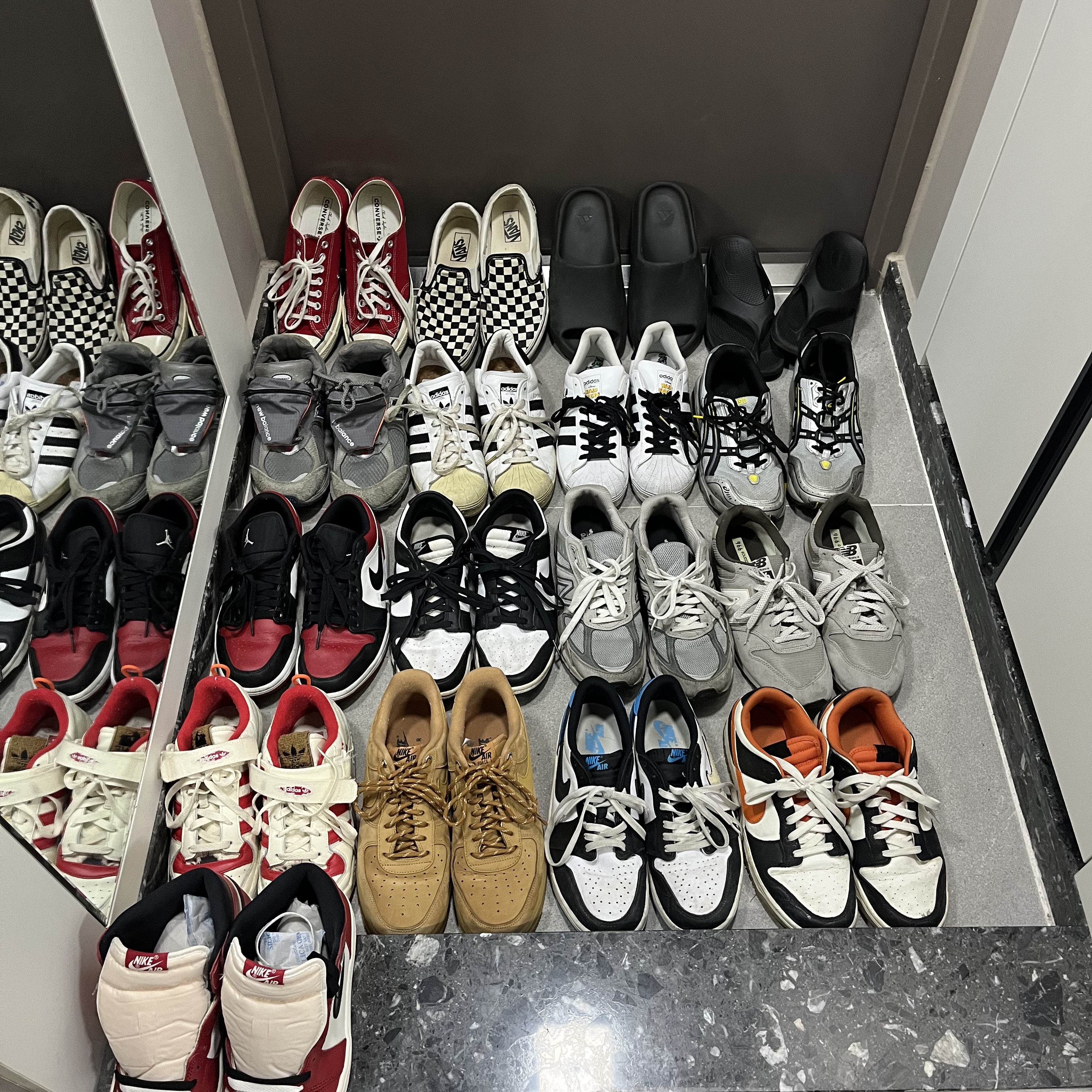 9rbwbn4gtj님의 스타일