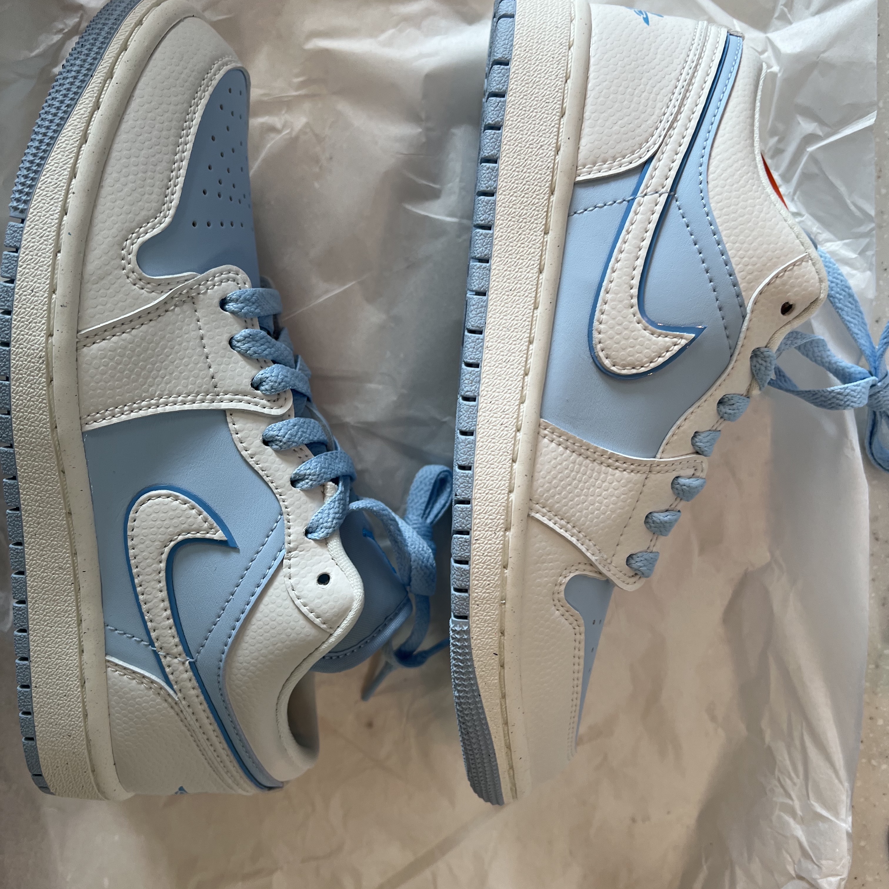 (W) Jordan 1 Low SE Sail Ice 착용 스타일