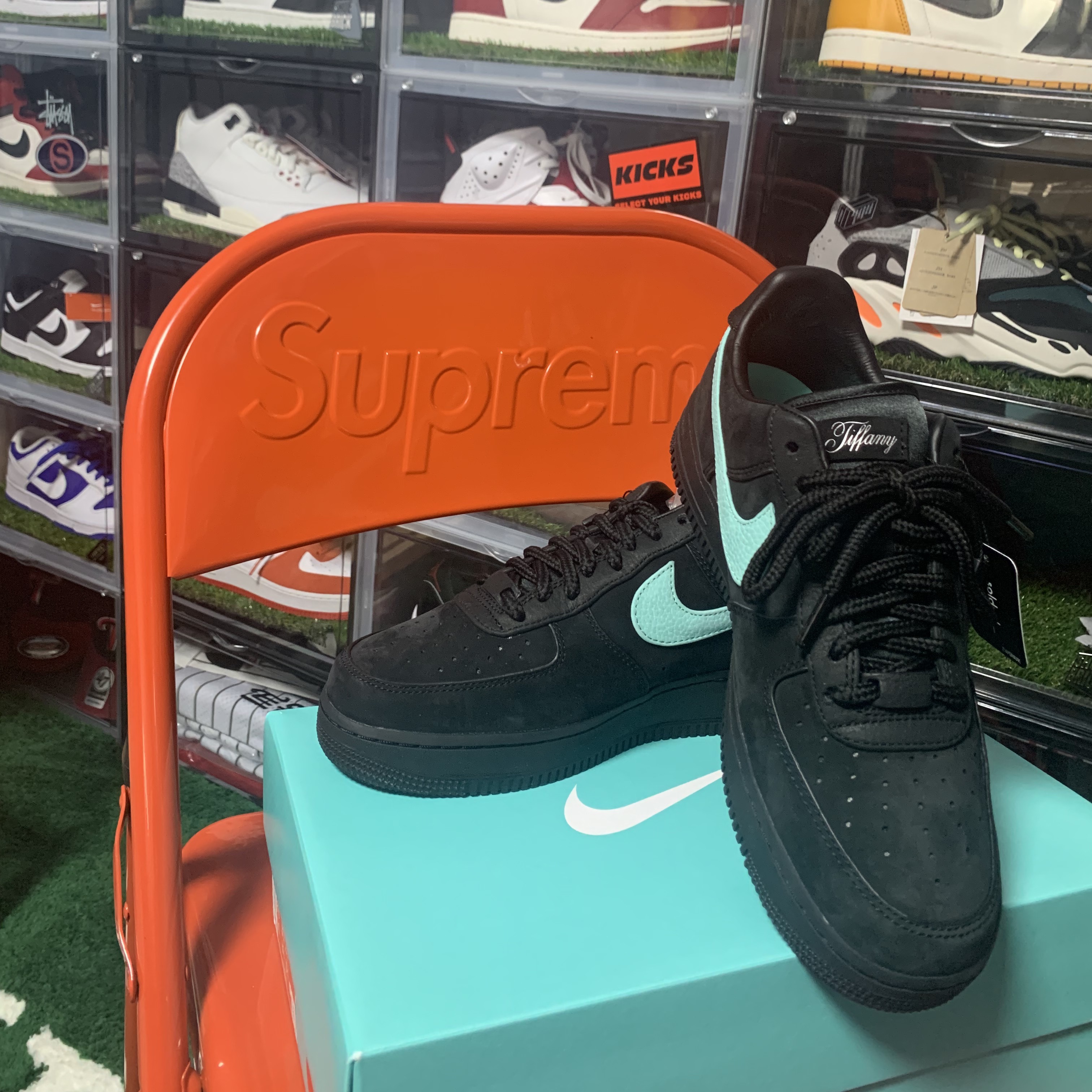 Nike x Tiffany & Co. Air Force 1 Low SP 1837 착용 스타일 - 1
