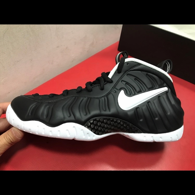 Nike Air Foamposite Pro Dr. Doom 2016 착용 스타일 - 2