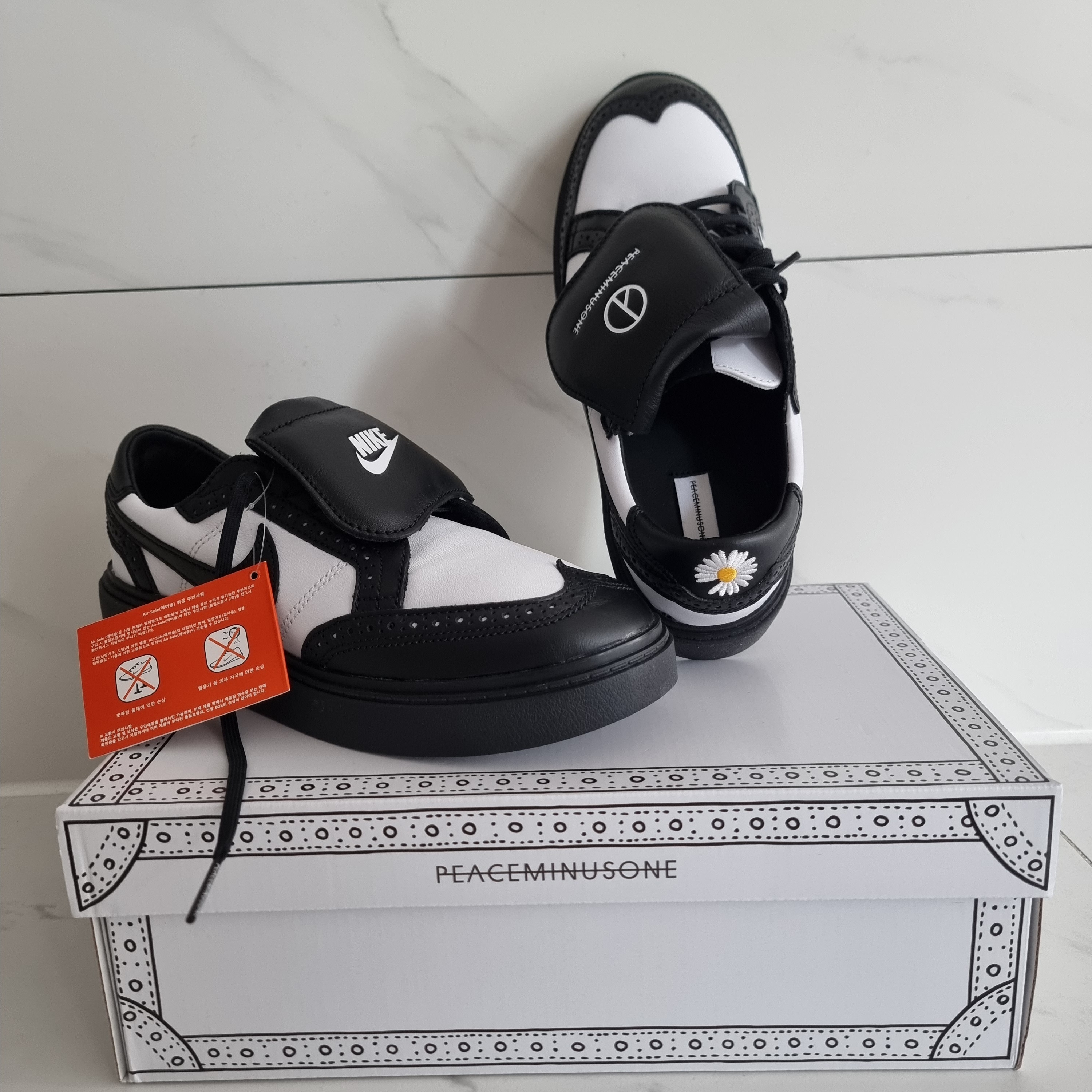 Nike x Peaceminusone Kwondo1 Black and White 착용 스타일