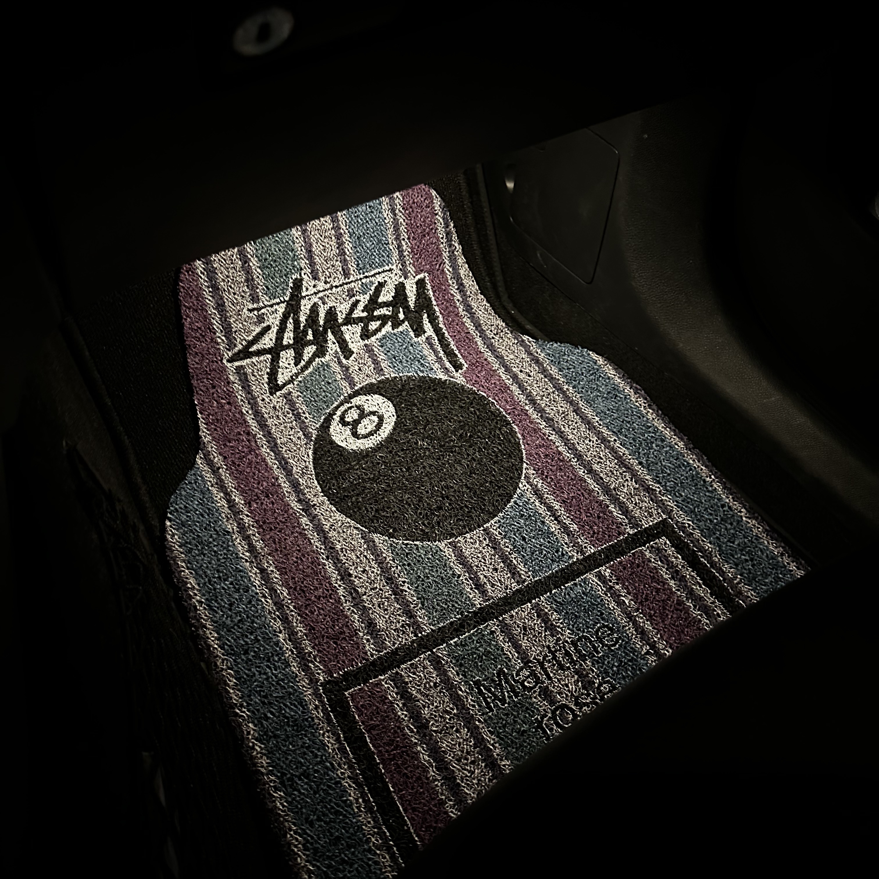 Stussy x Martine Rose Car Mat Set 착용 스타일