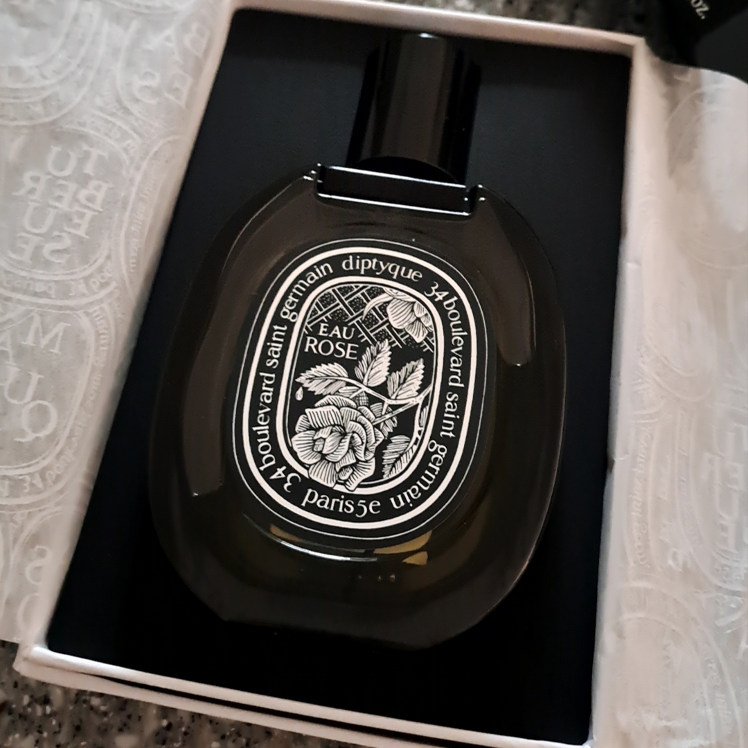 Diptyque Eau Rose Eau De Parfum 75ml 착용 스타일