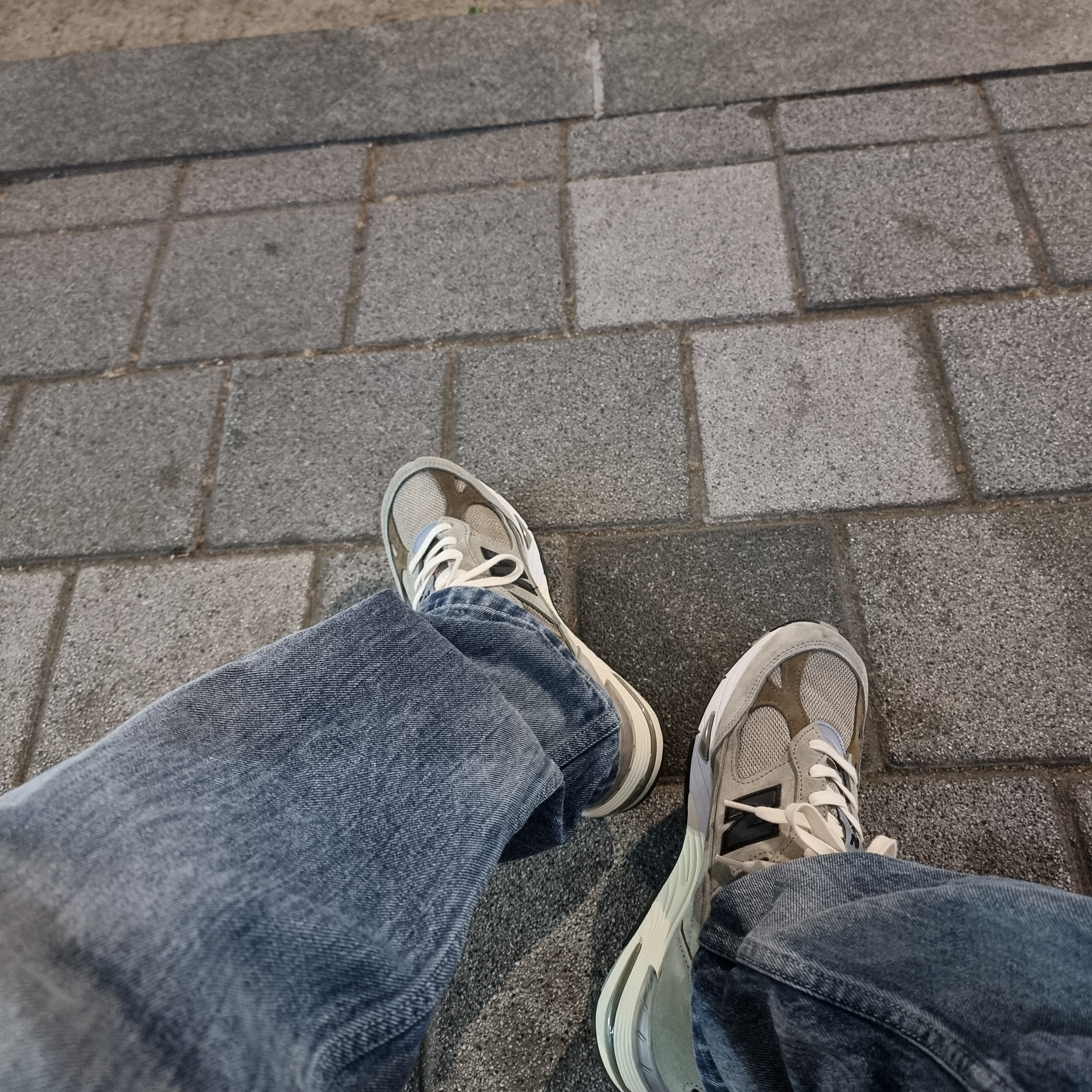 New Balance x JJJJound 991 Made in UK Grey 착용 스타일