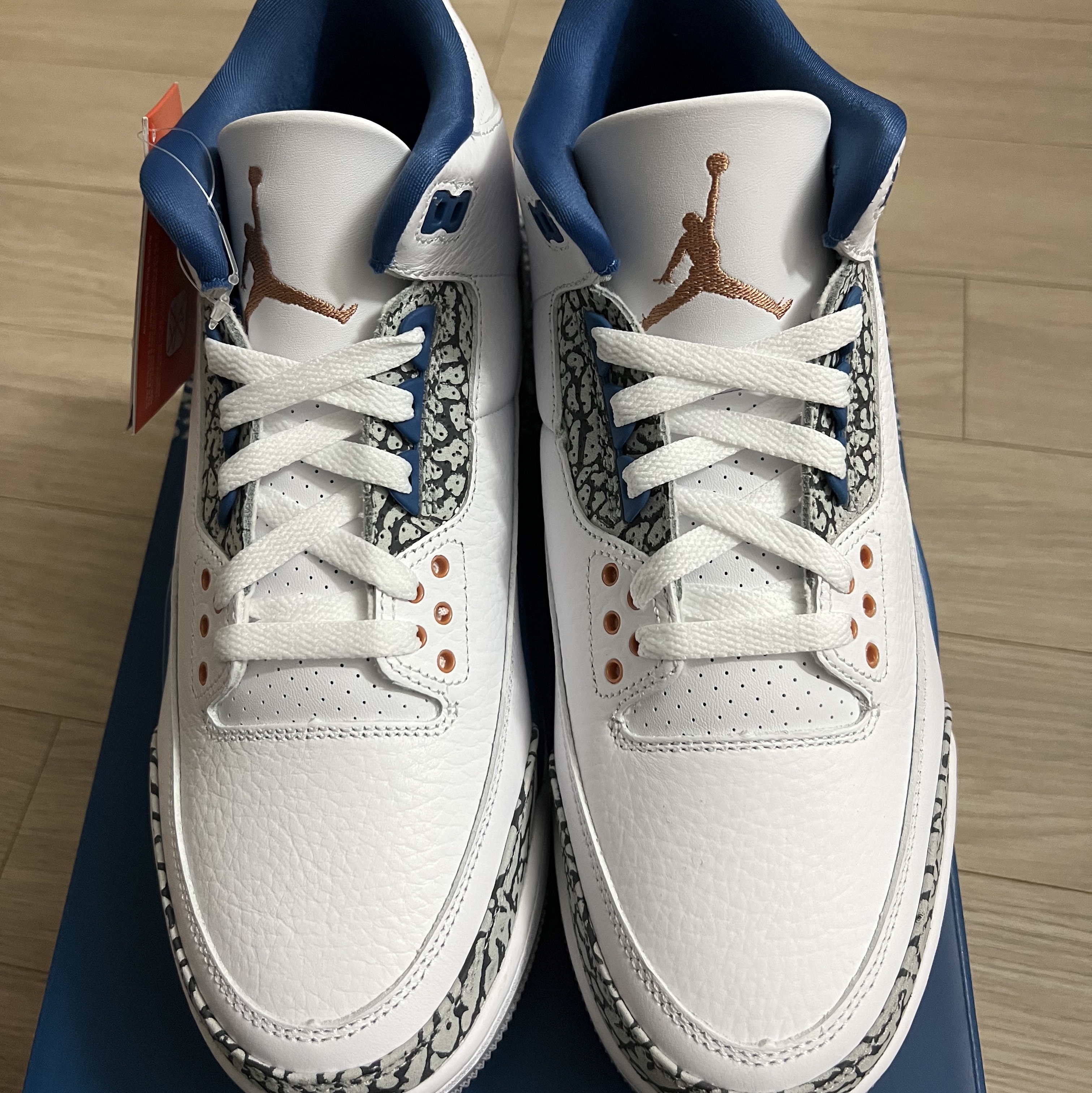 Jordan 3 Retro True Blue and Copper 착용 스타일 - 3