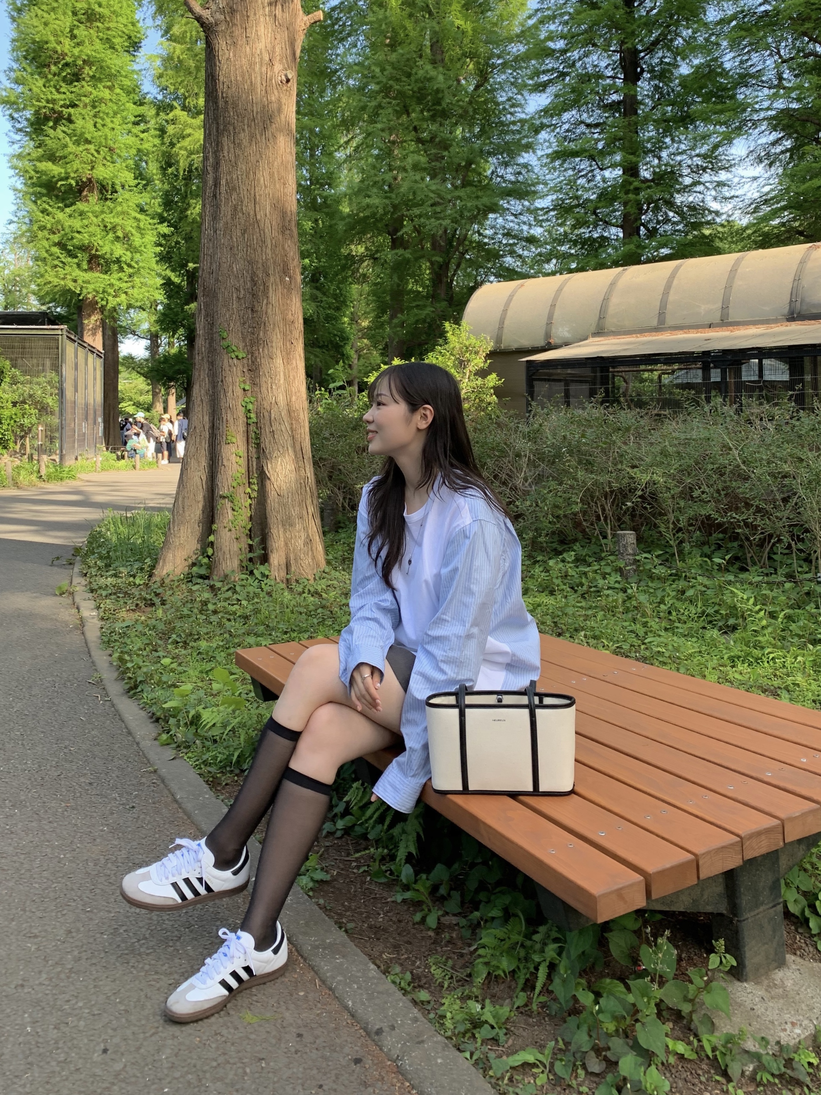 Adidas Samba Vegan White Black 착용 스타일