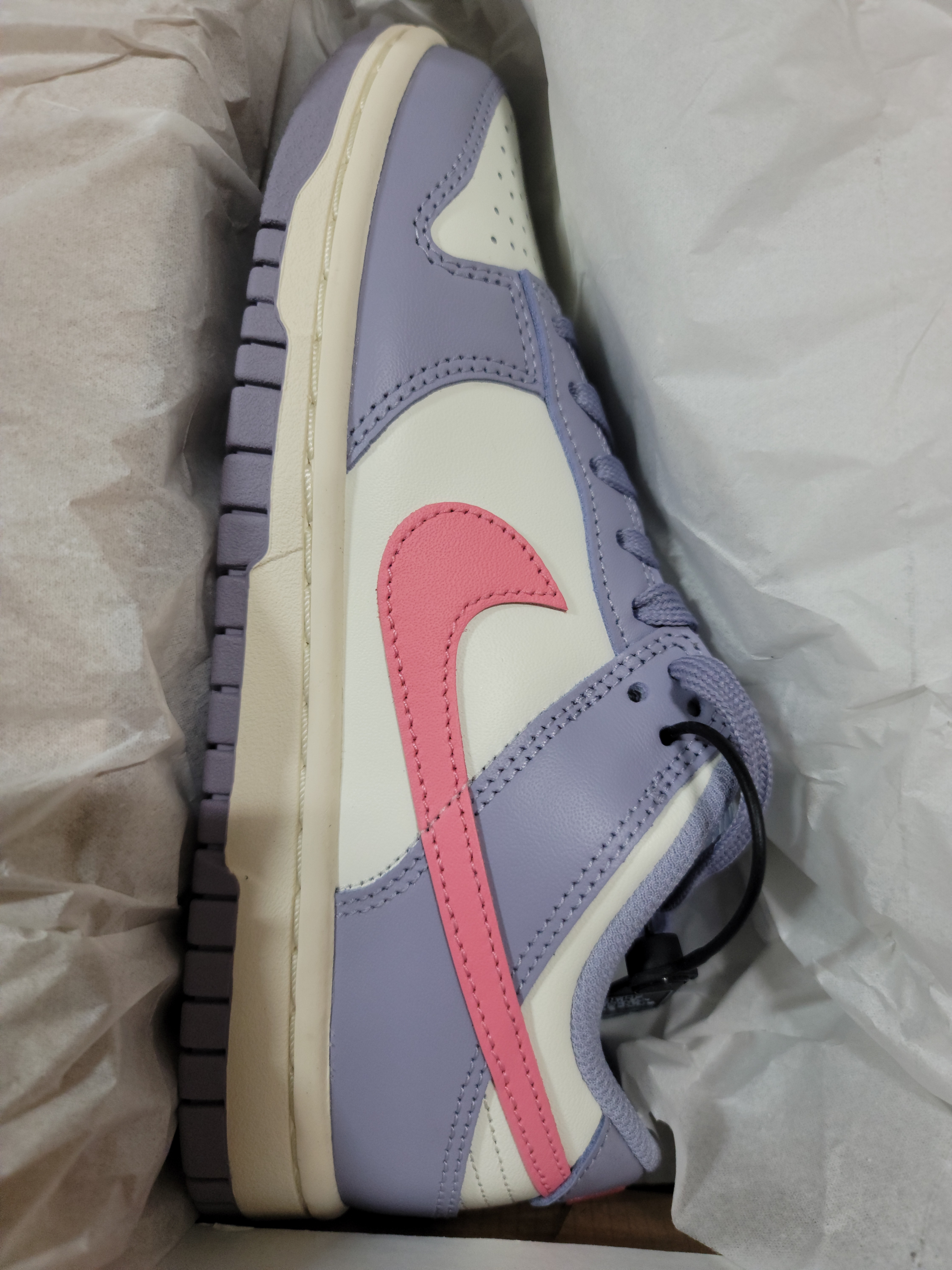 (W) Nike Dunk Low Indigo Haze Coral Chalk 착용 스타일
