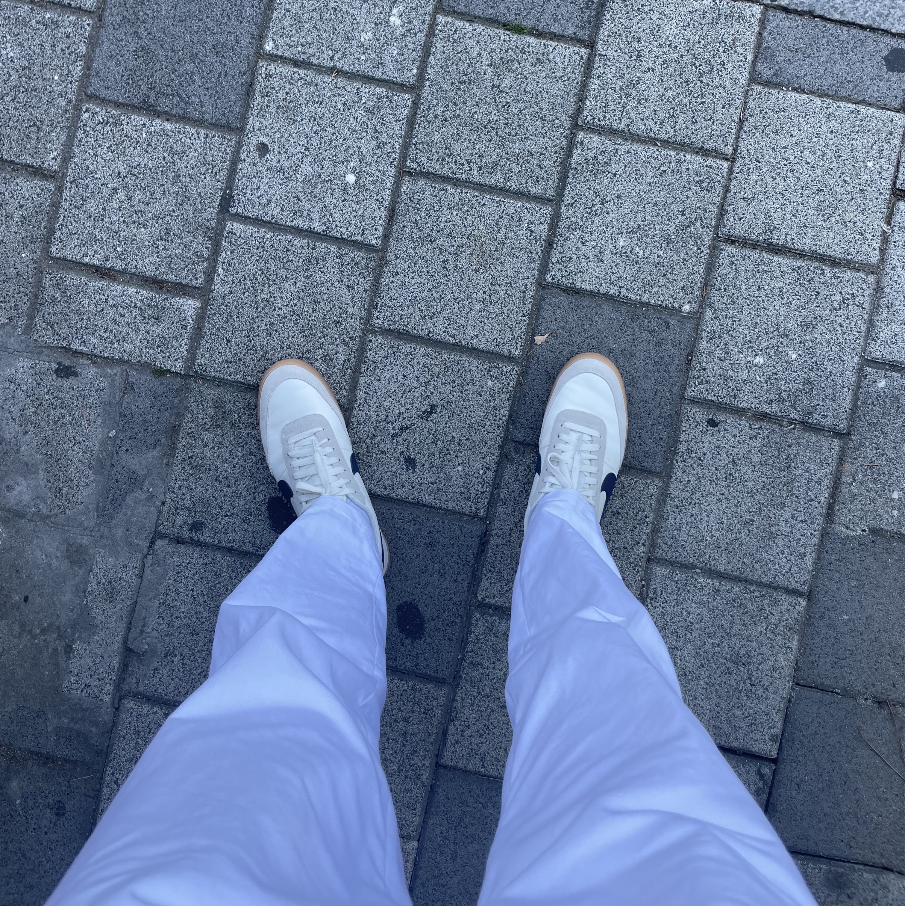 Nike x J.Crew Killshot 2 Sail Midnight Navy 착용 스타일