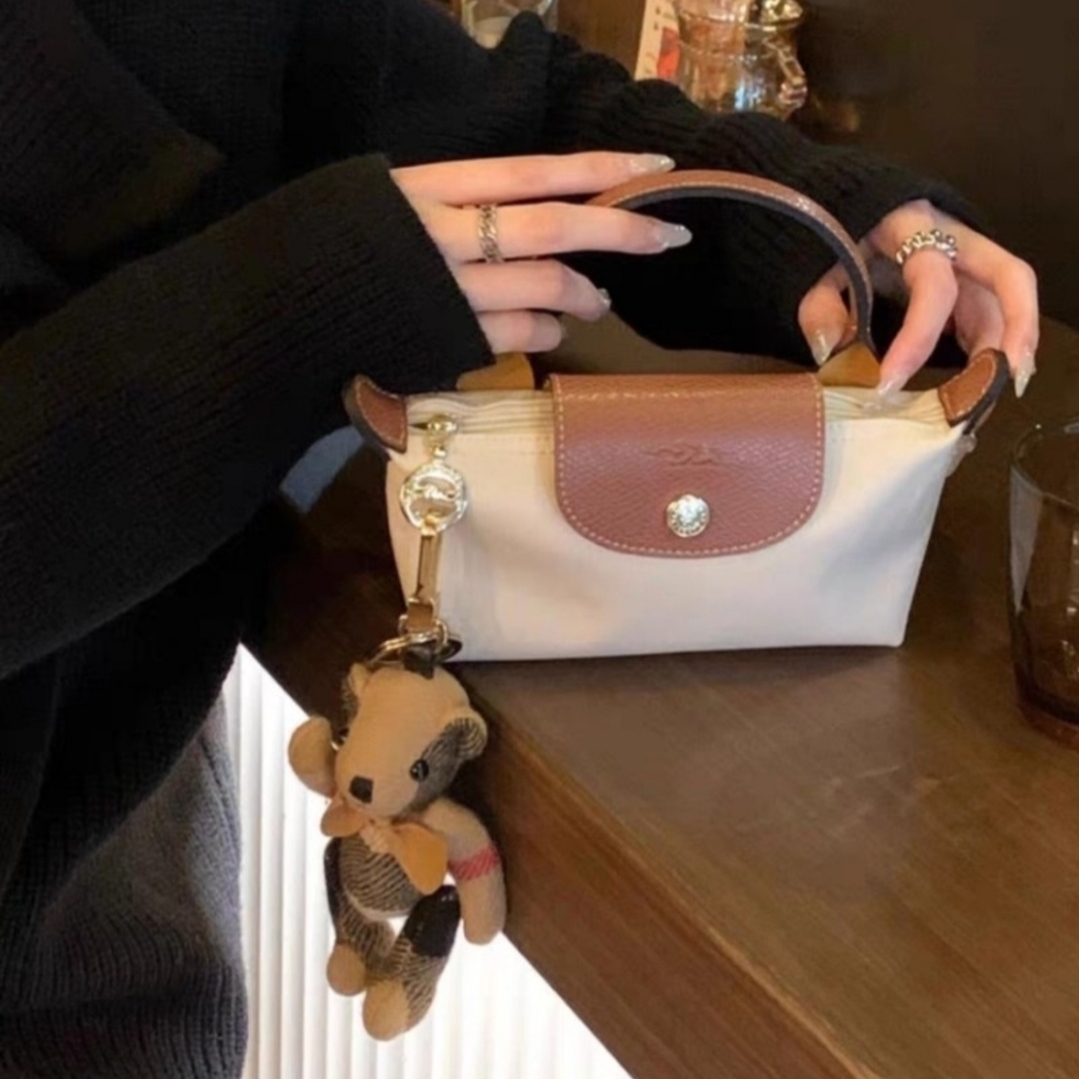 Longchamp Le Pliage Original Handle Pouch Paper 착용 스타일 - 1