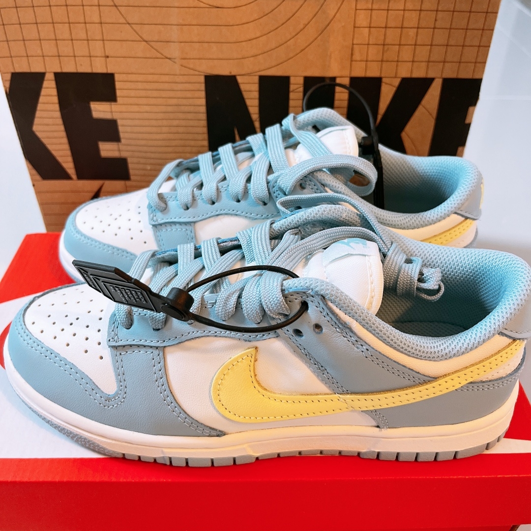 (W) Nike Dunk Low Sail Citron Tint 착용 스타일 - 3