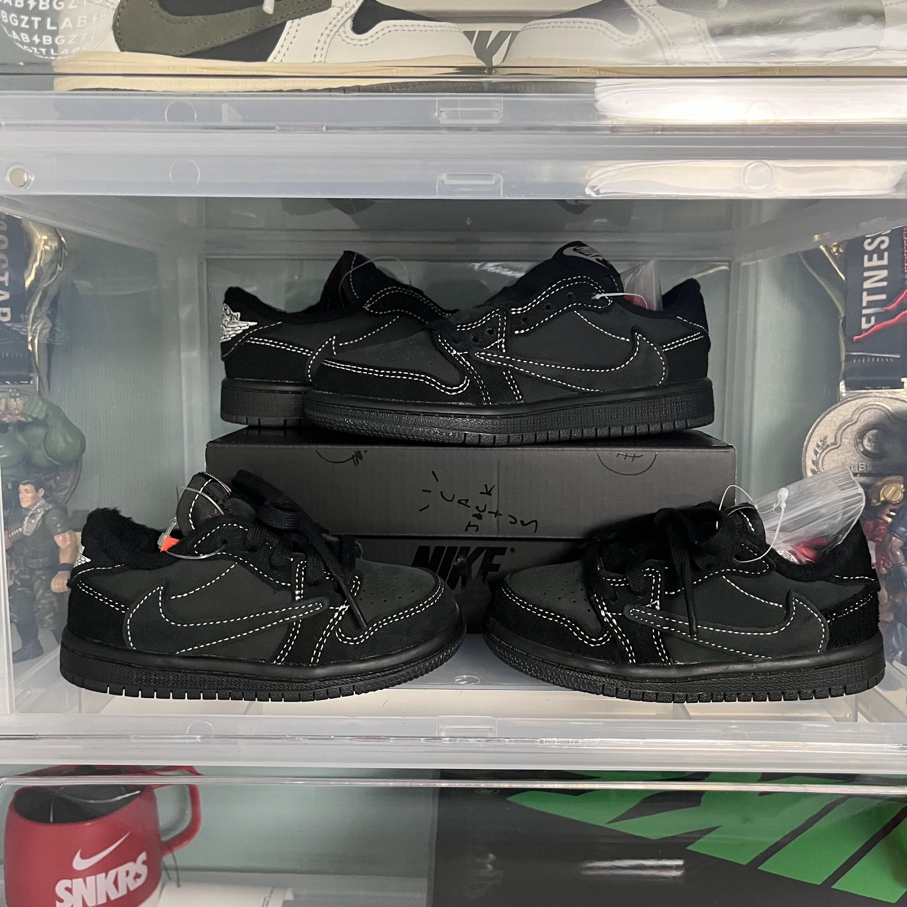(PS) Jordan 1 x Travis Scott Retro Low OG SP Medium Olive, (TD) Jordan 1 x Travis Scott Retro Low OG SP Medium Olive 착용 스타일 - 3