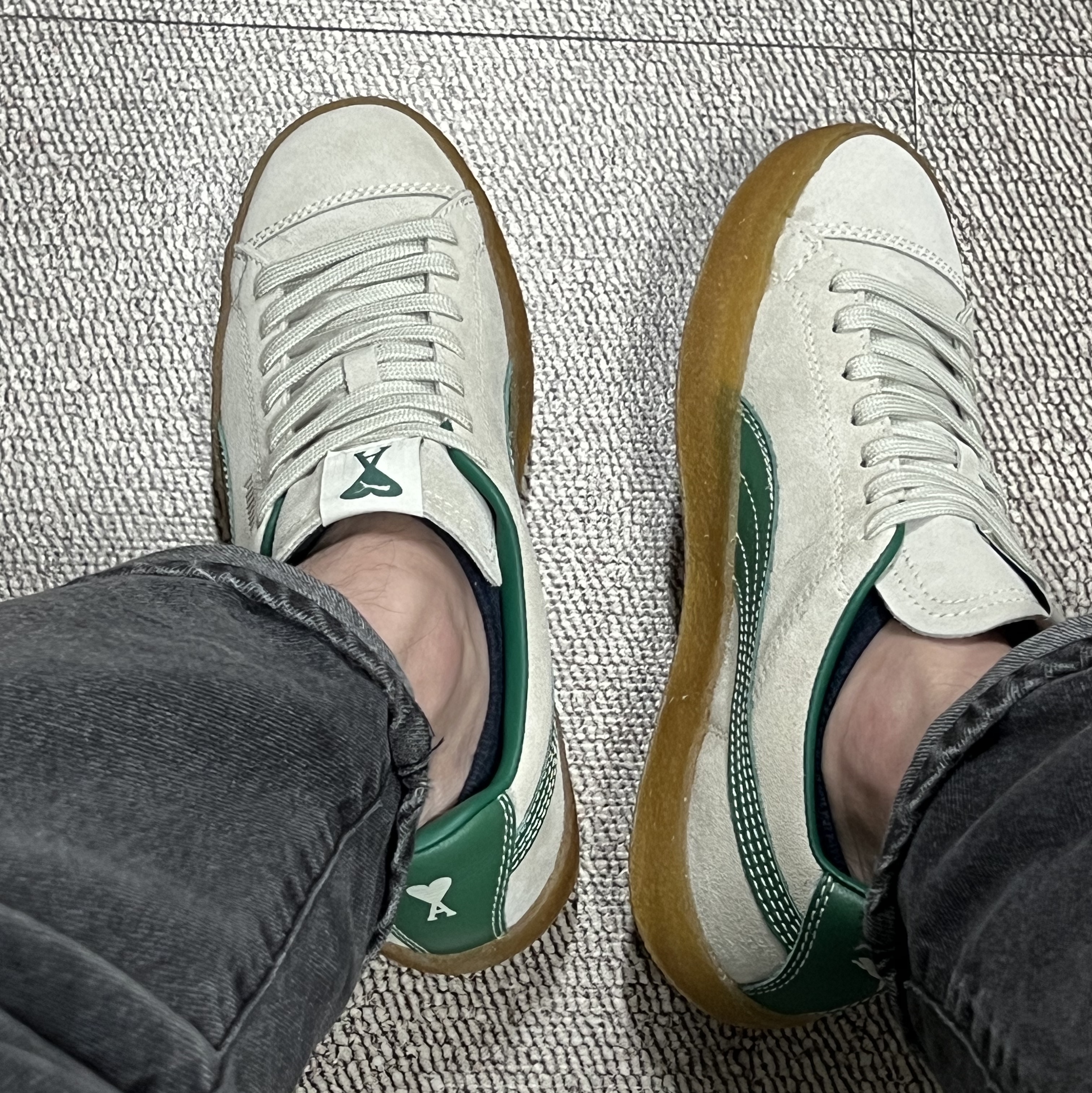 Puma x AMI Suede Crepe Pristine 착용 스타일