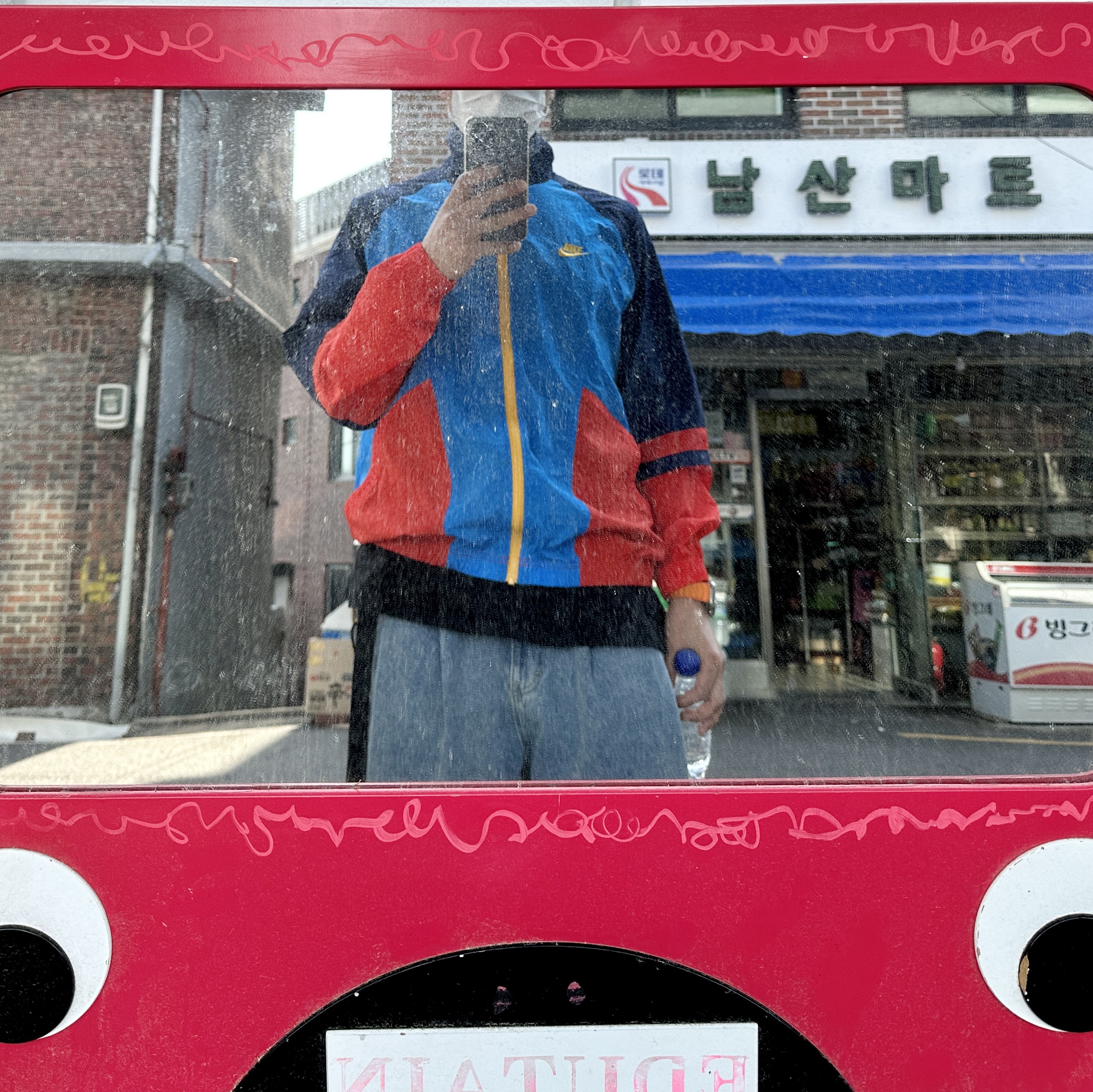 반스 볼트 x 임란 포테이토 뉴스쿨 VR3 LX 블랙 화이트 착용 스타일 - 4