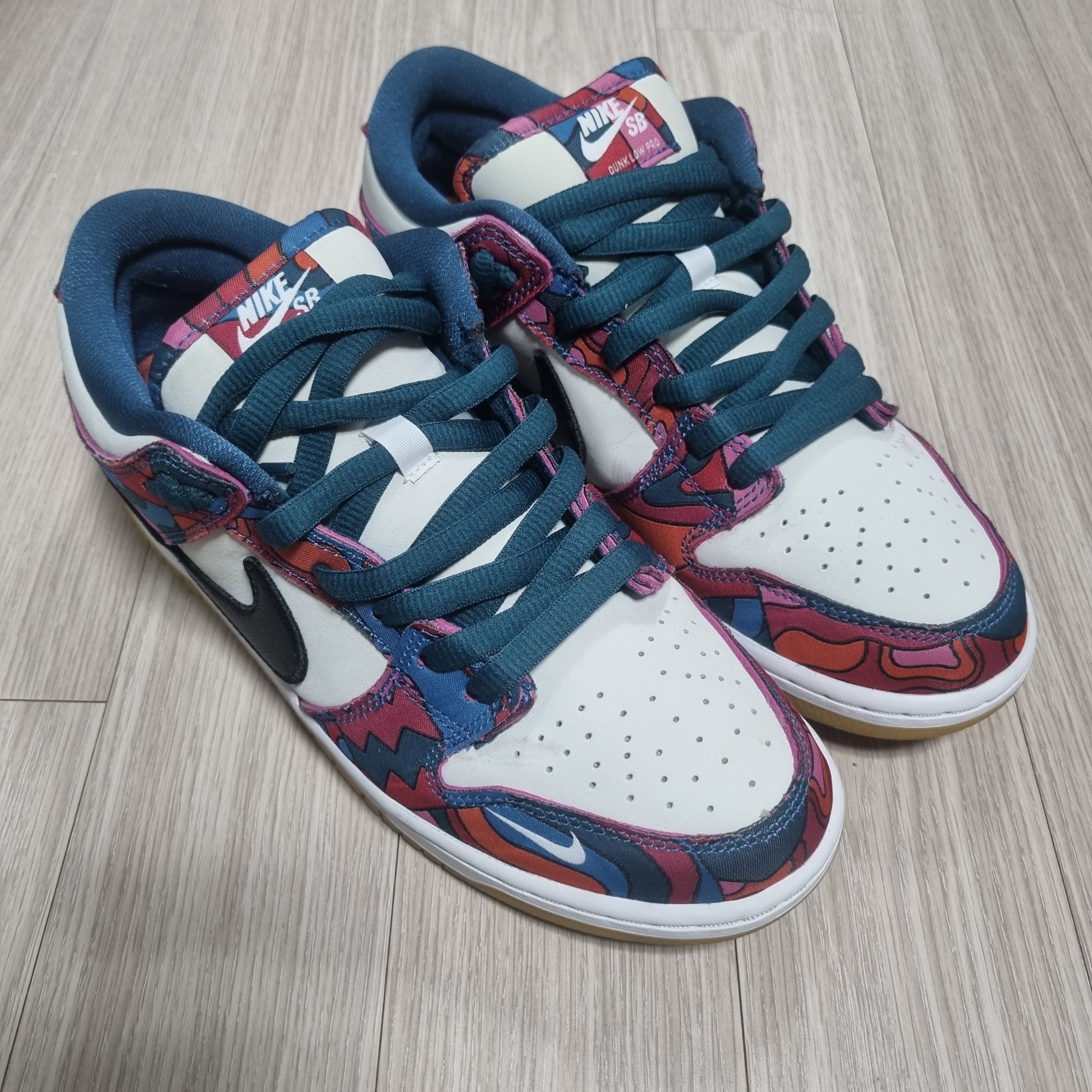 Nike x Parra SB Dunk Low Pro Abstract Art 착용 스타일
