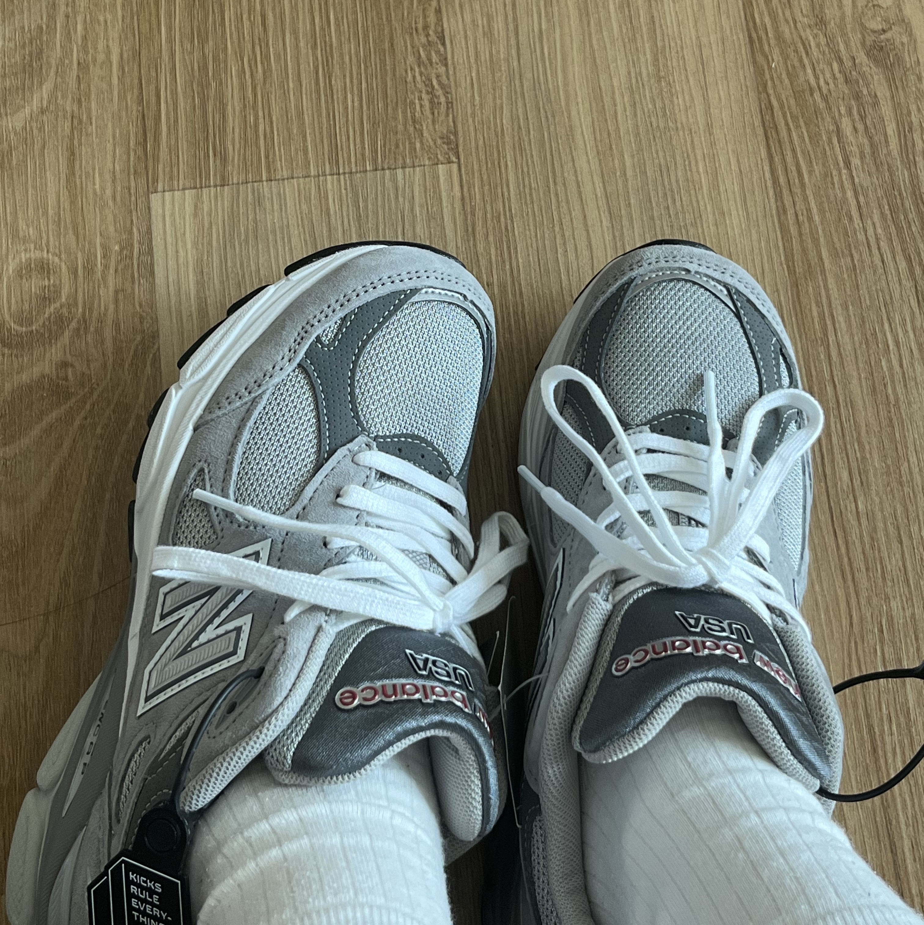 New Balance 990v3 Made in USA Grey - D Standard 착용 스타일
