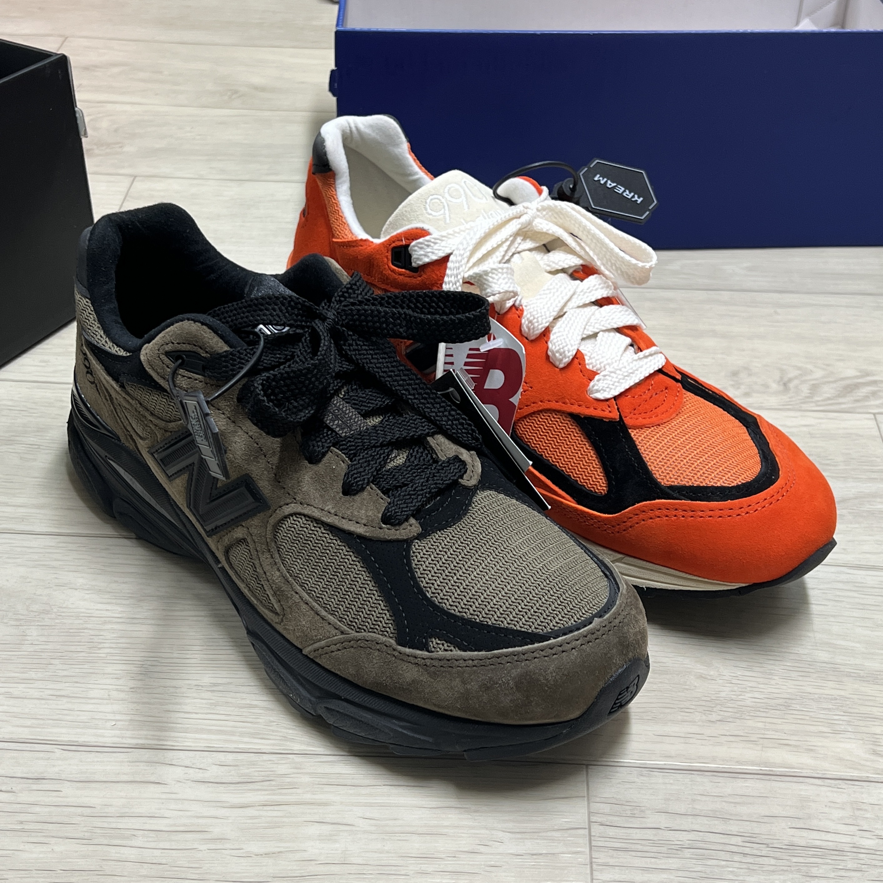 New Balance 990v2 Made in USA Marigold Black, Jordan 1 Low OG Starfish 착용 스타일 - 4