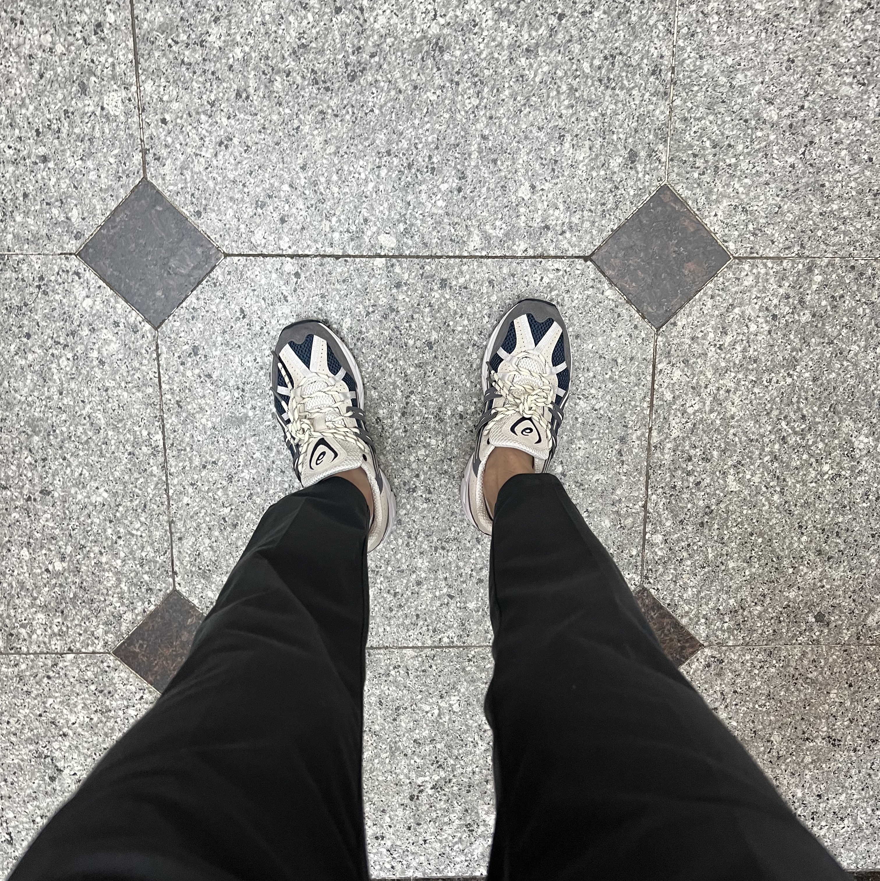 Asics Gel-Sonoma 15-50 French Blue, Louis Vuitton Monogram Chain Bracelet Silver 착용 스타일