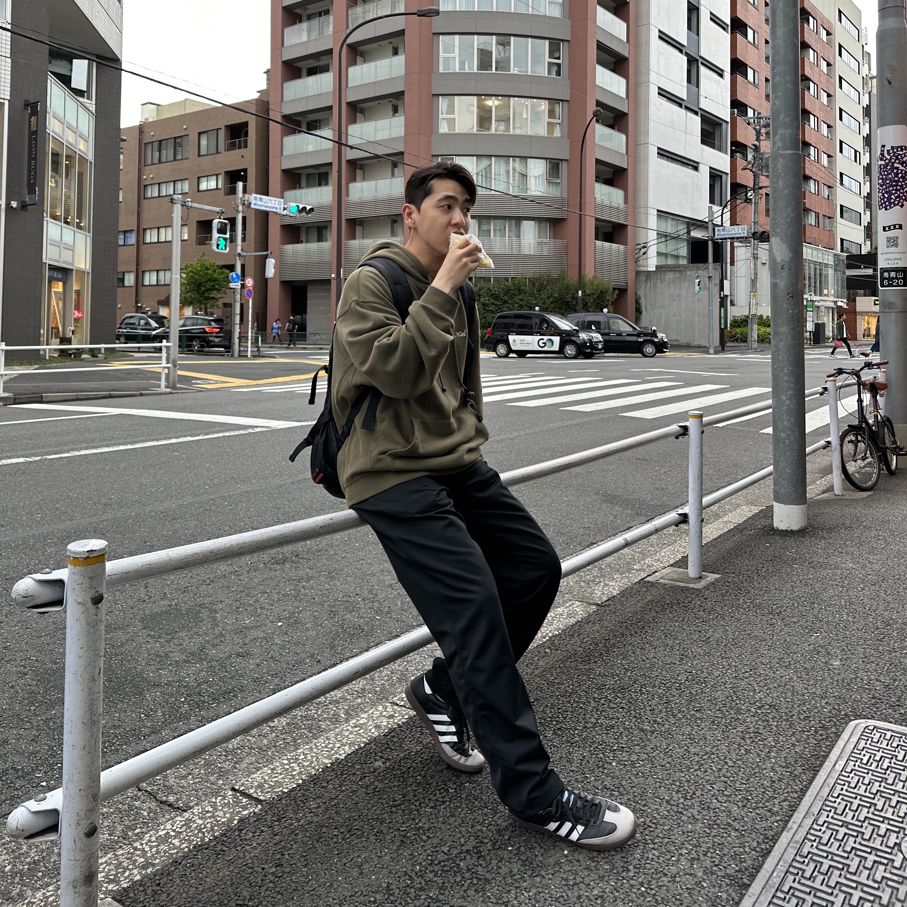 Adidas Samba Vegan Black White 착용 스타일