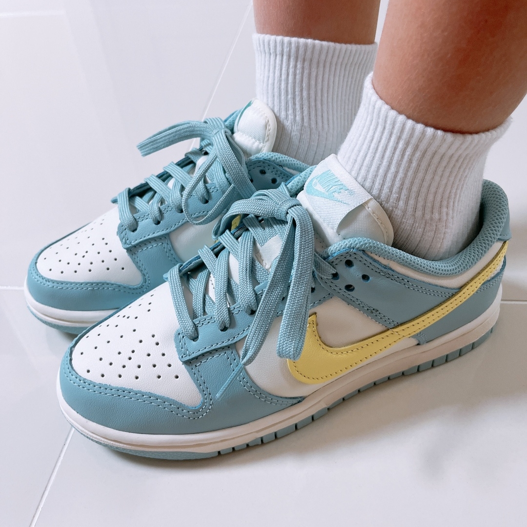 (W) Nike Dunk Low Sail Citron Tint 착용 스타일 - 4