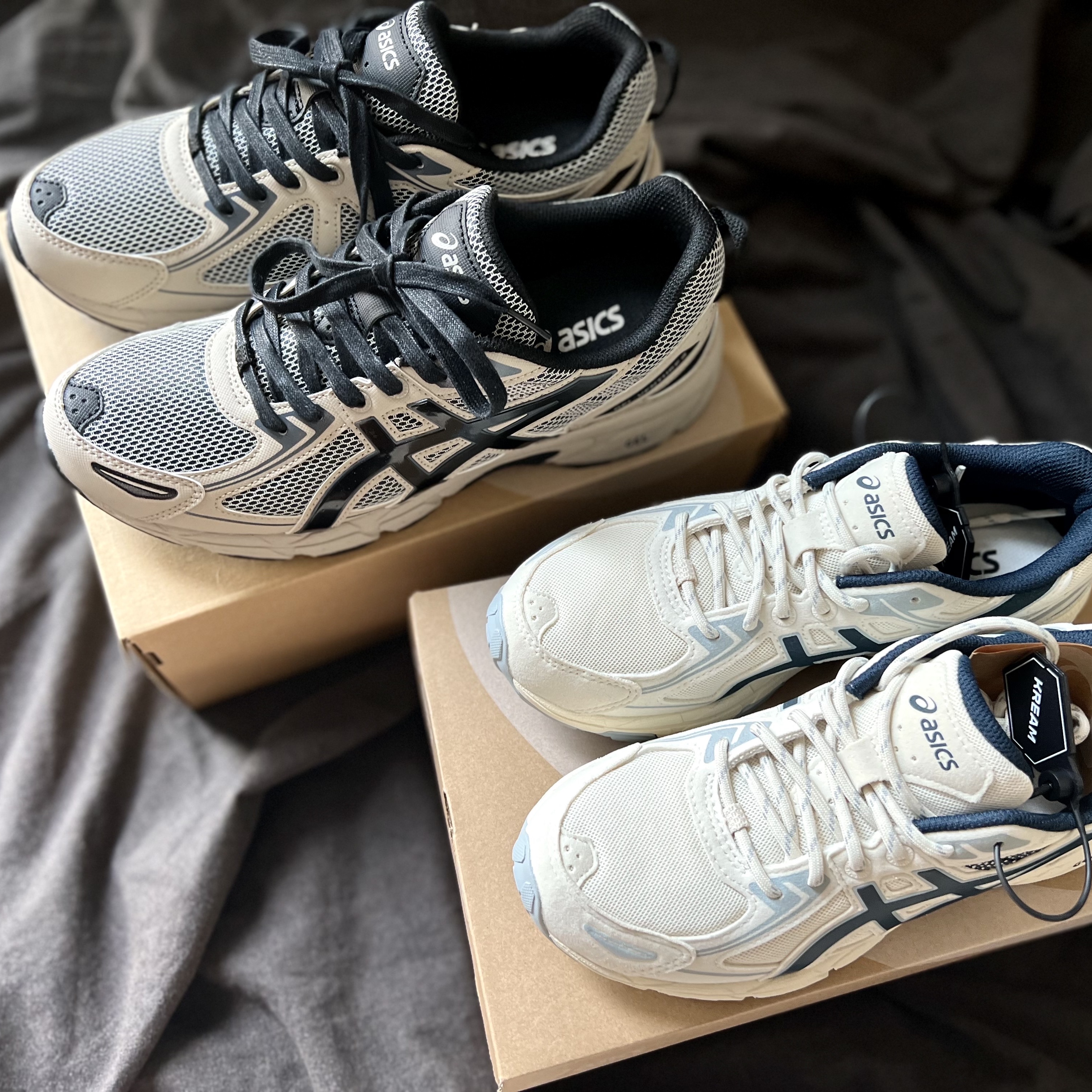 Asics Gel-Venture 6 Feather Grey Black, Asics Gel-Venture 6 SPS Birch French Blue 착용 스타일 - 1