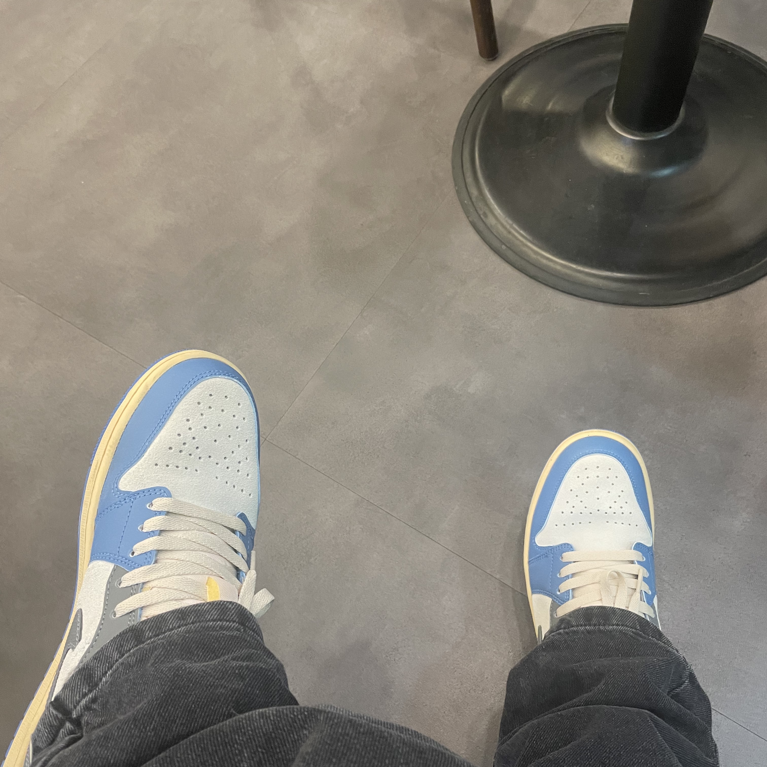 Jordan 1 Low SE Tokyo 96 착용 스타일