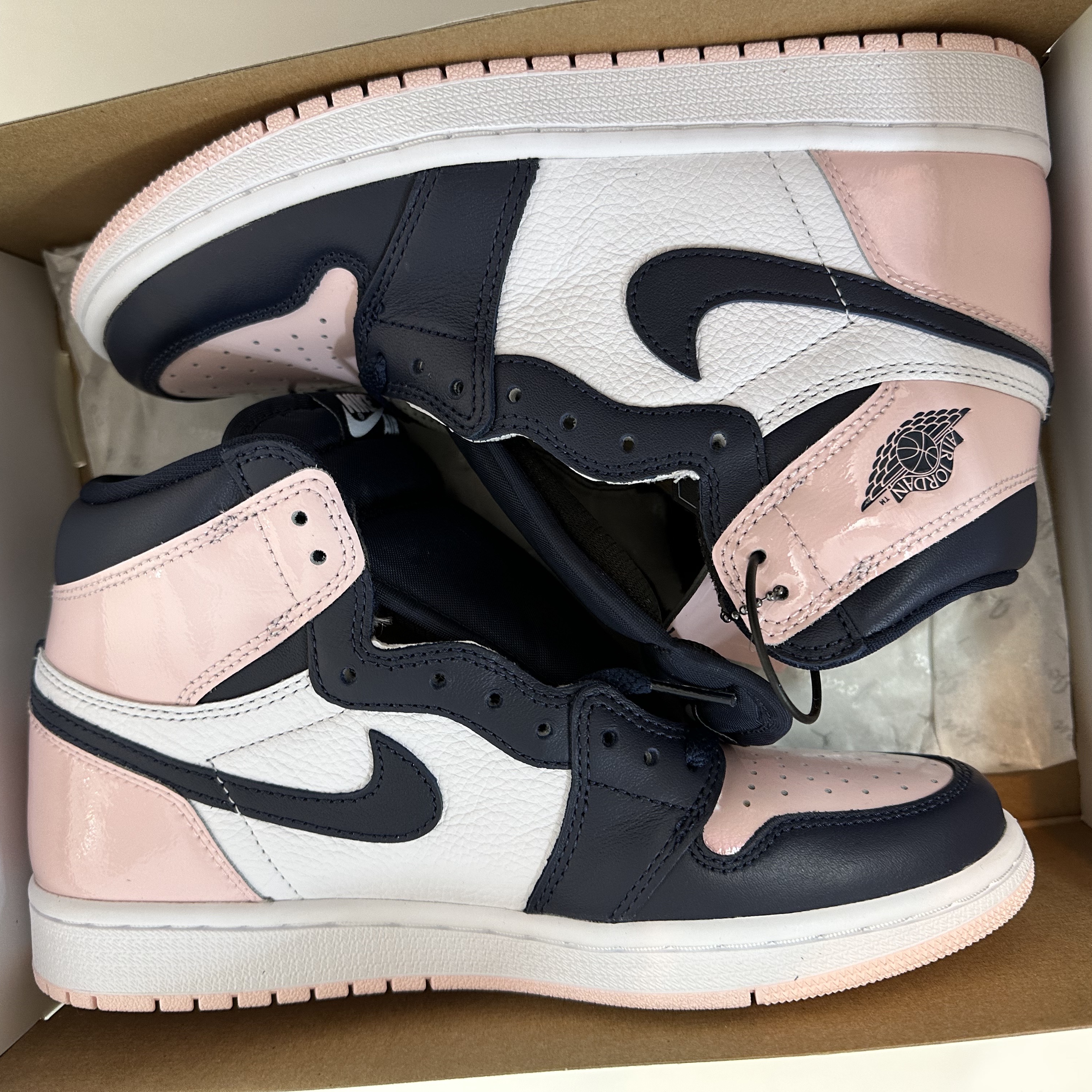 (W) Jordan 1 Retro High OG Atmosphere 착용 스타일 - 3