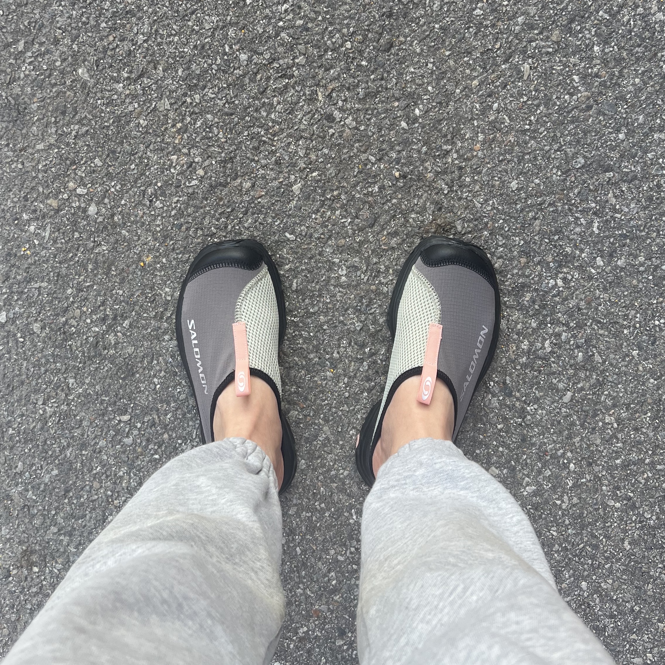 Salomon RX Slide 3.0 Pewter 착용 스타일