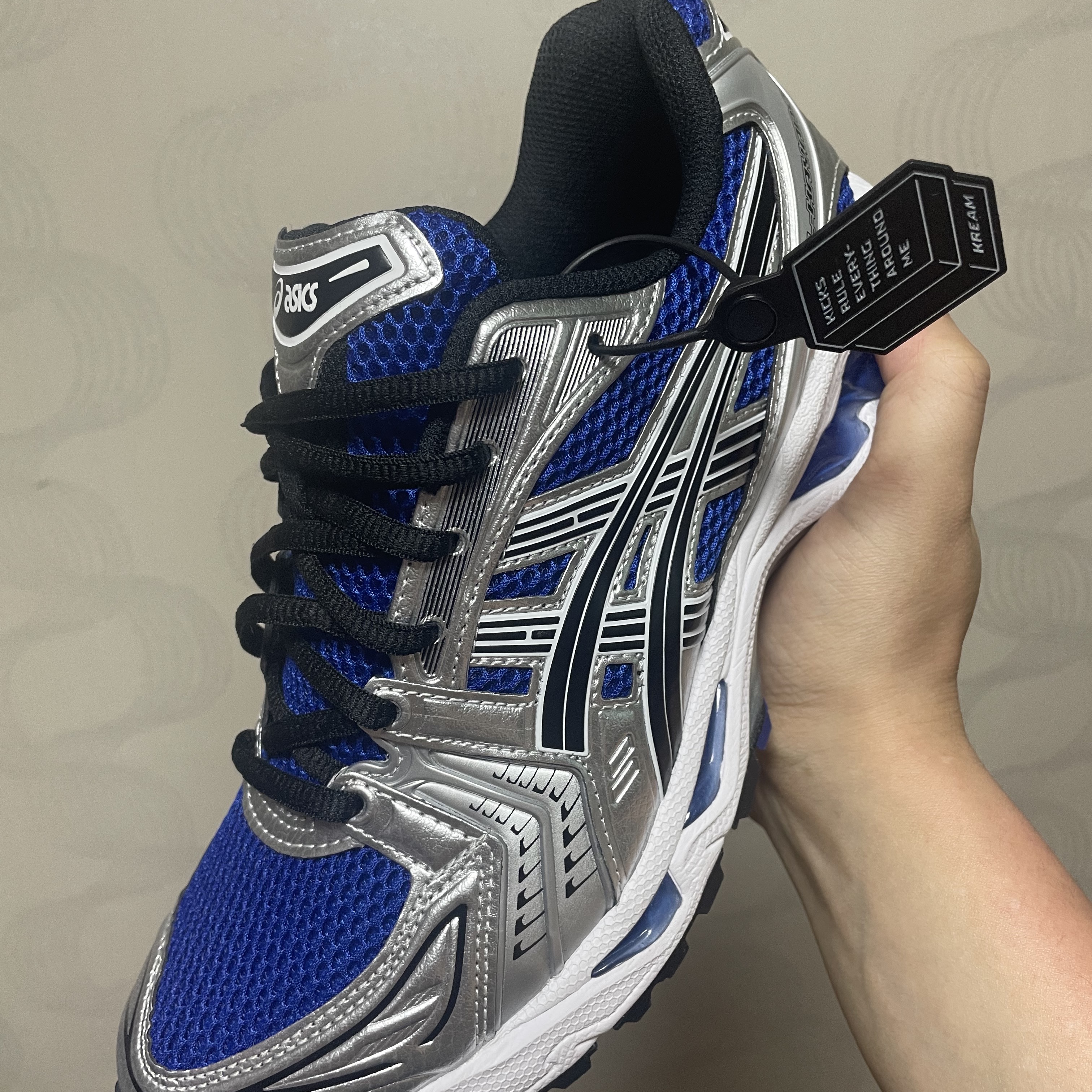 Asics Gel-Kayano 14 Monaco Blue Black 착용 스타일 - 2