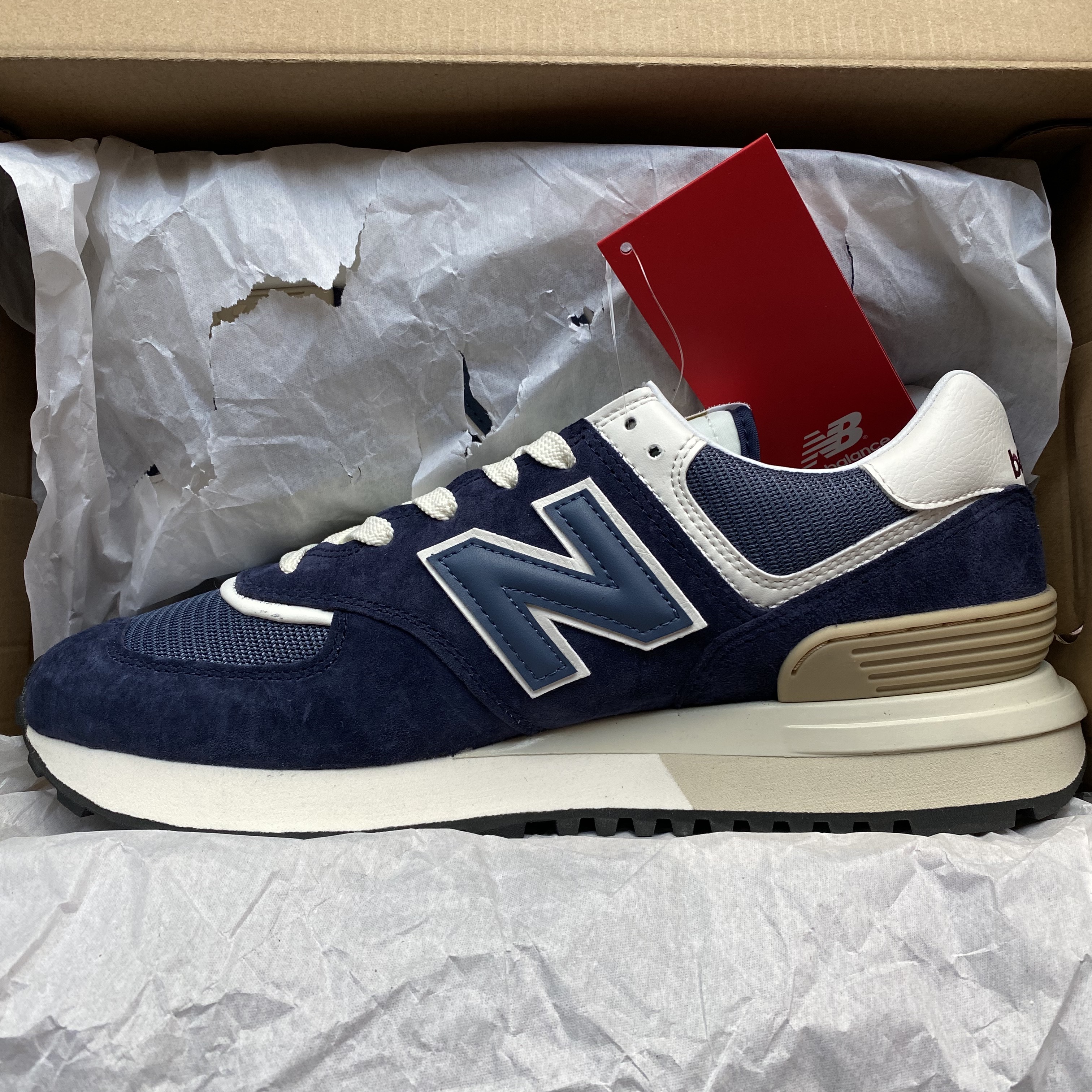 New Balance 574 Legacy Navy 착용 스타일