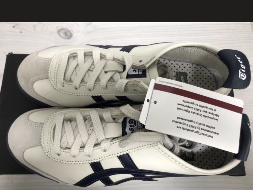 Onitsuka Tiger Mexico 66 Vintage White Black 착용 스타일