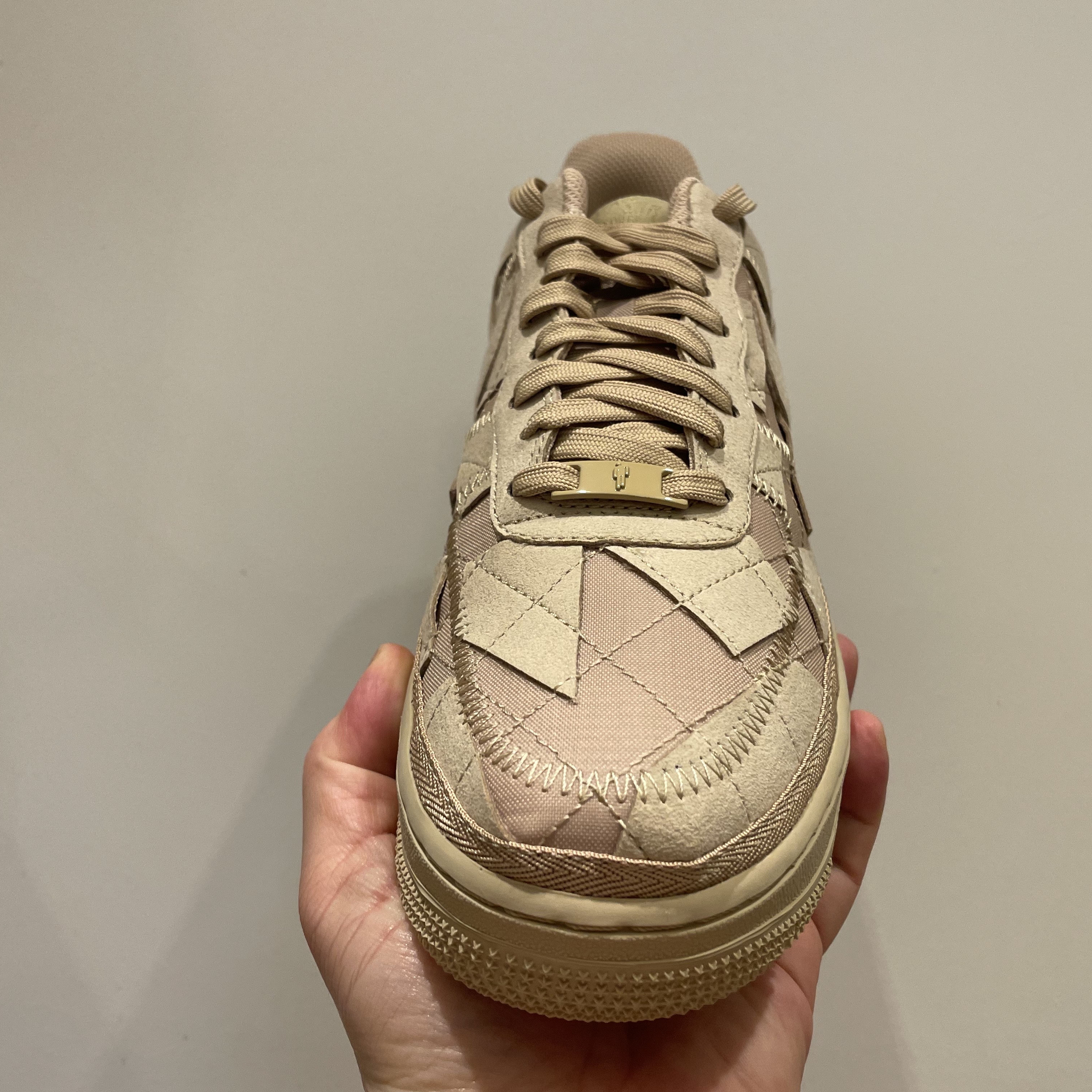 Nike x Billie Eilish Air Force 1 Low '07 SP Mushroom 착용 스타일 - 2