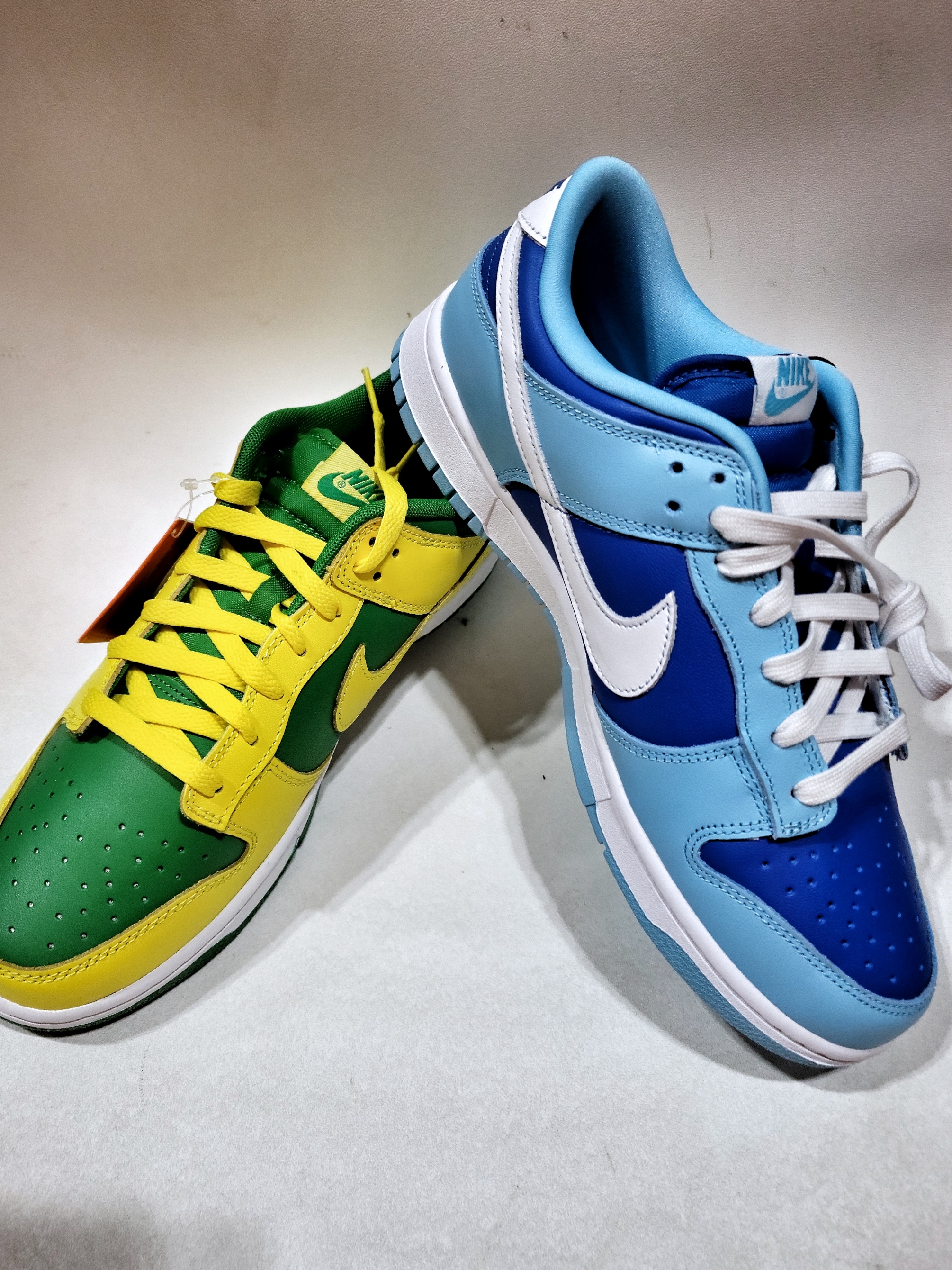 Nike Dunk Low Apple Green and Yellow Strike, Nike Dunk Low Retro QS Argon 착용 스타일