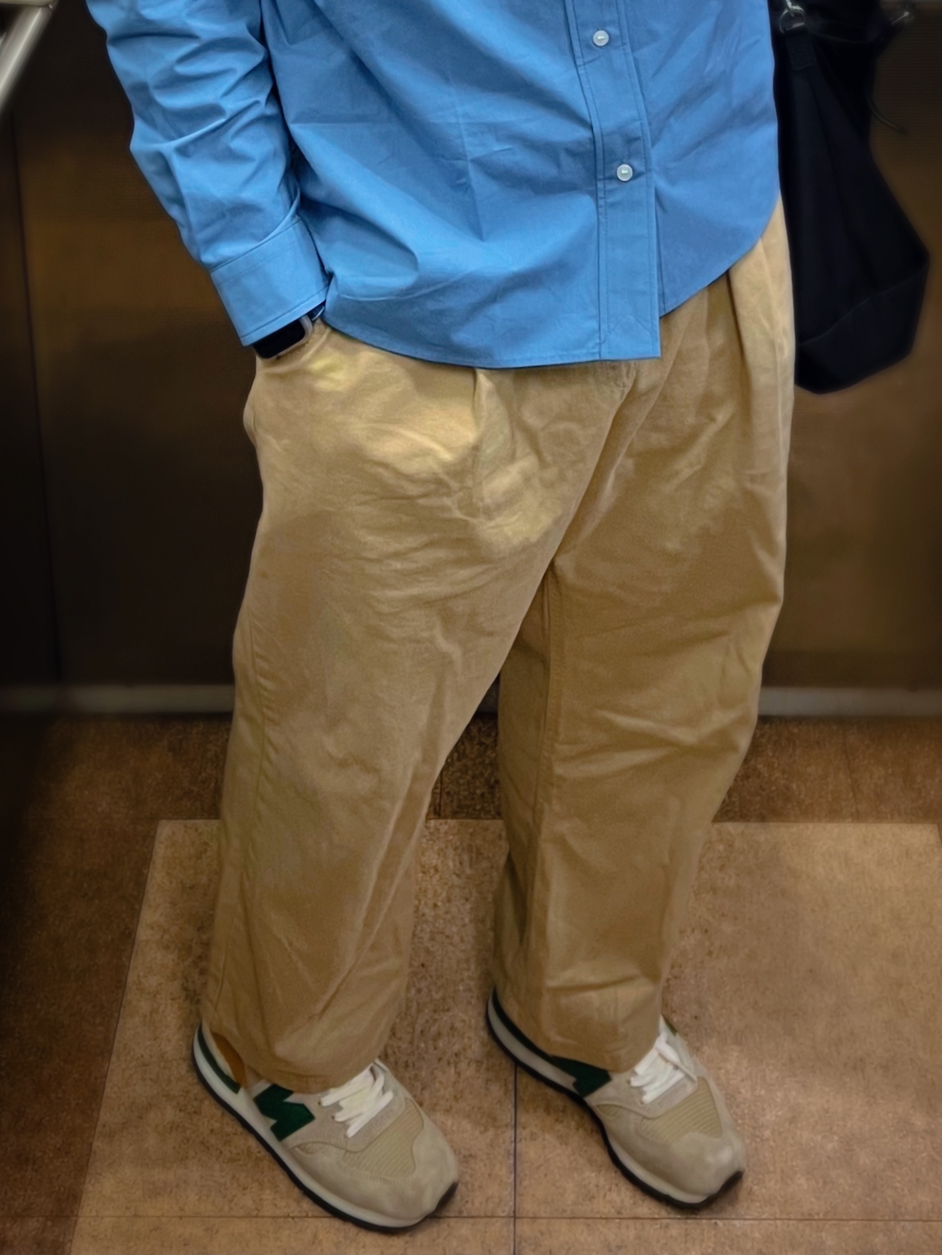 New Balance 990v1 Tan Green, Kenzo Boke Flower Casual Shirt Cyan 착용 스타일 - 2
