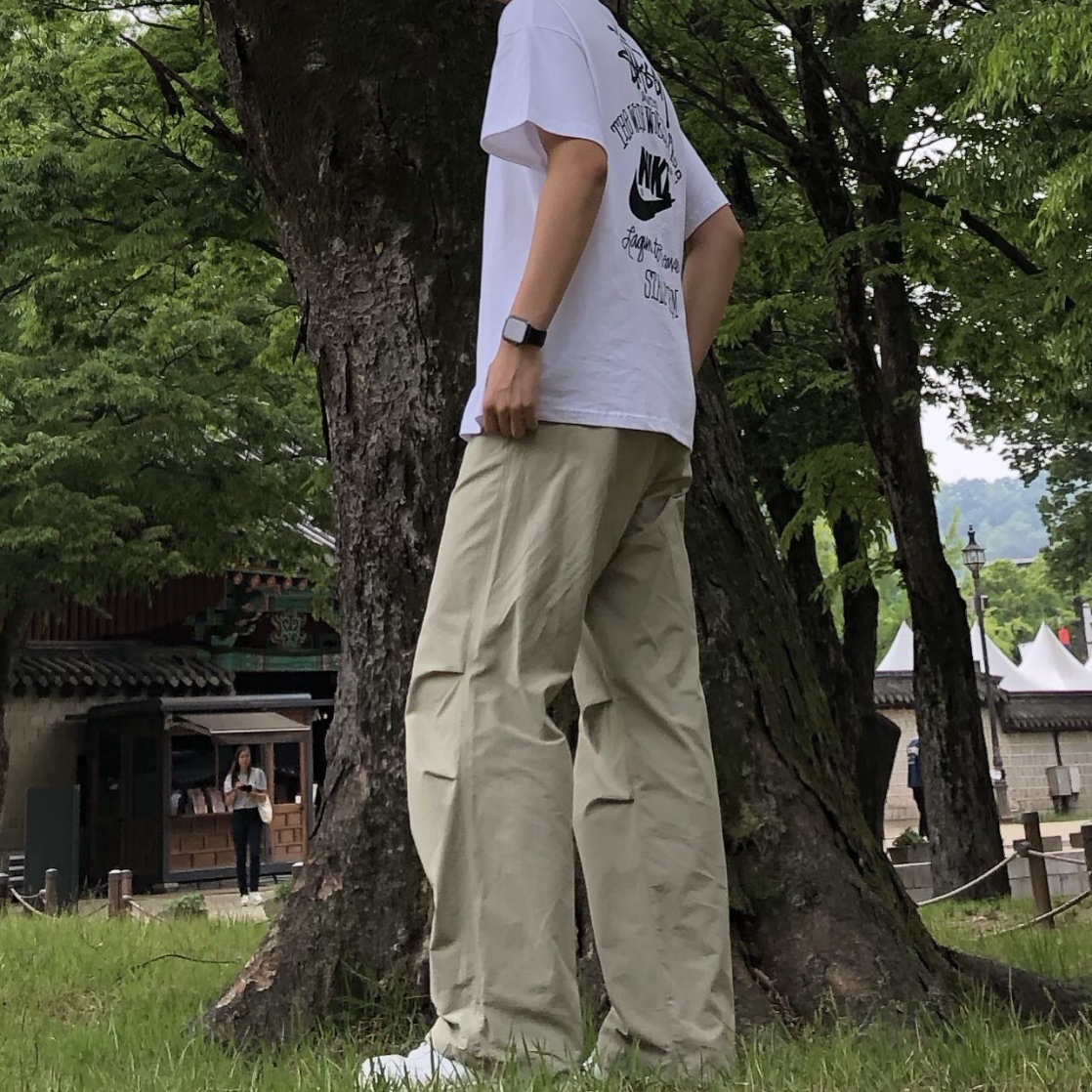 Nike x Stussy T-Shirt White (DV1774-100), Nike Air Force 1 '07 Low White 착용 스타일